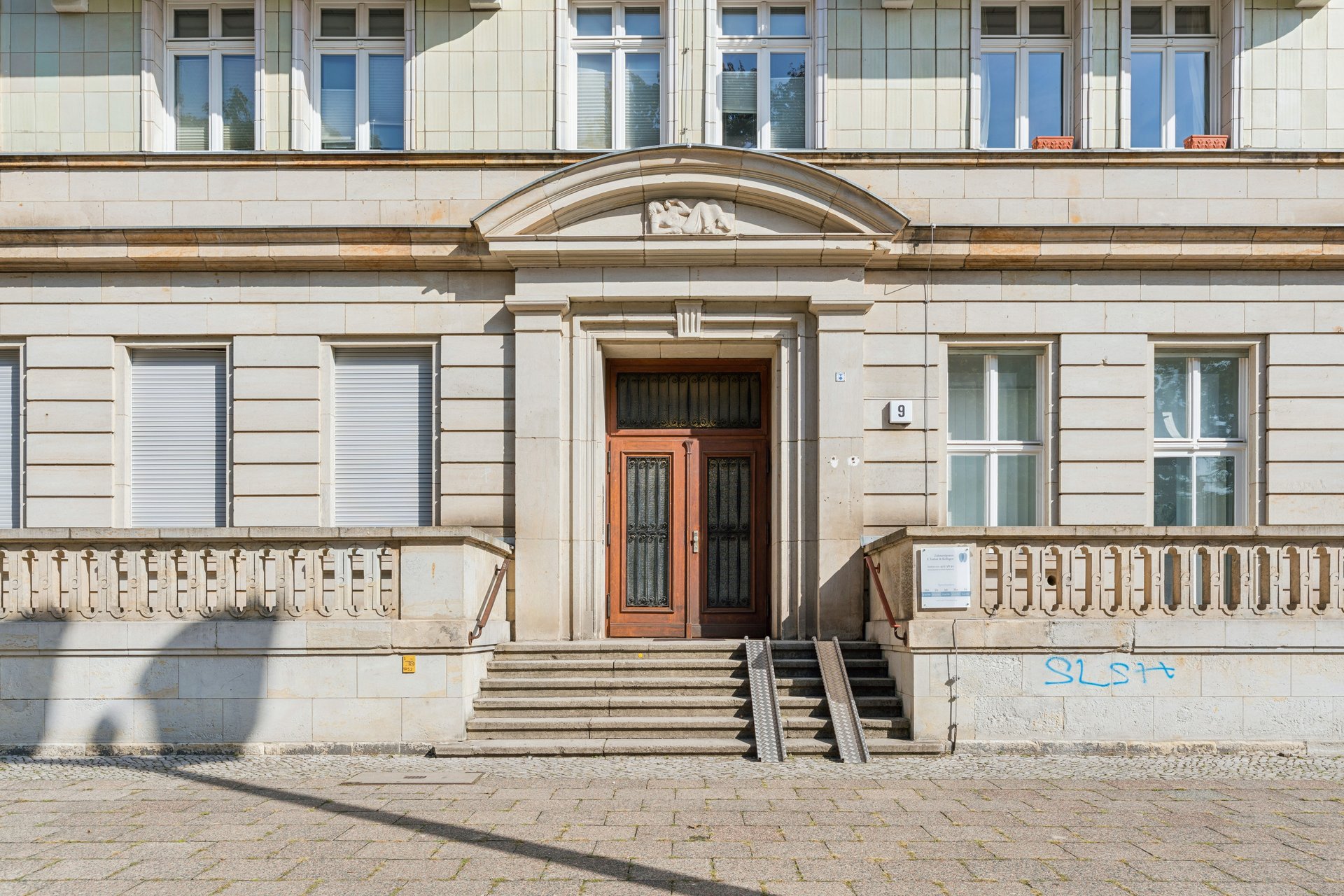  Above the Rooftops of History – An Extraordinary Penthouse on Frankfurter Allee - 物件實景
