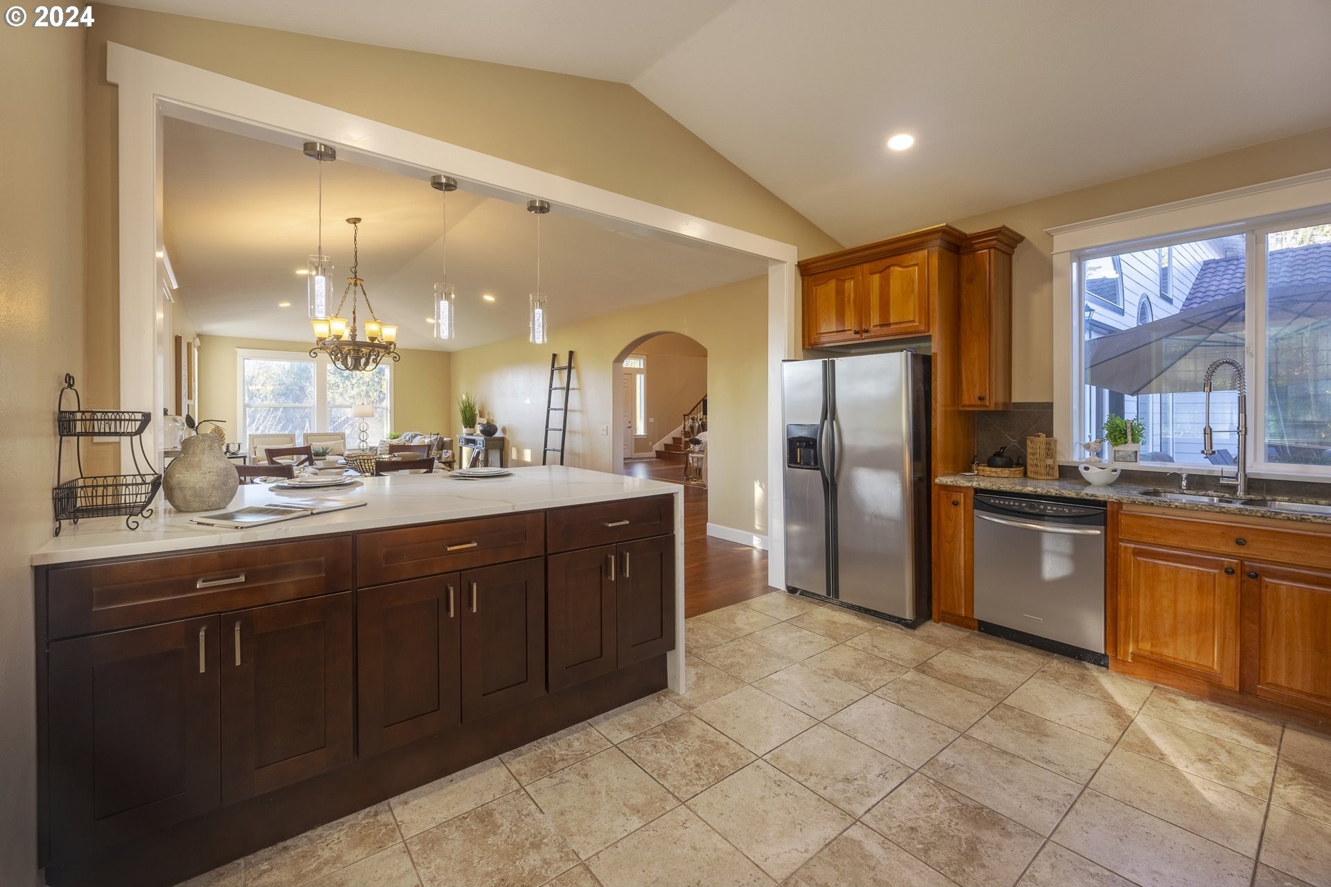 12989 SE MOUNTAIN GATE RD, Happy Valley, Oregon, 97086, United States, 4 Bedrooms Bedrooms, ,5 BathroomsBathrooms,Residential,For Sale,12989 SE MOUNTAIN GATE RD,1668245