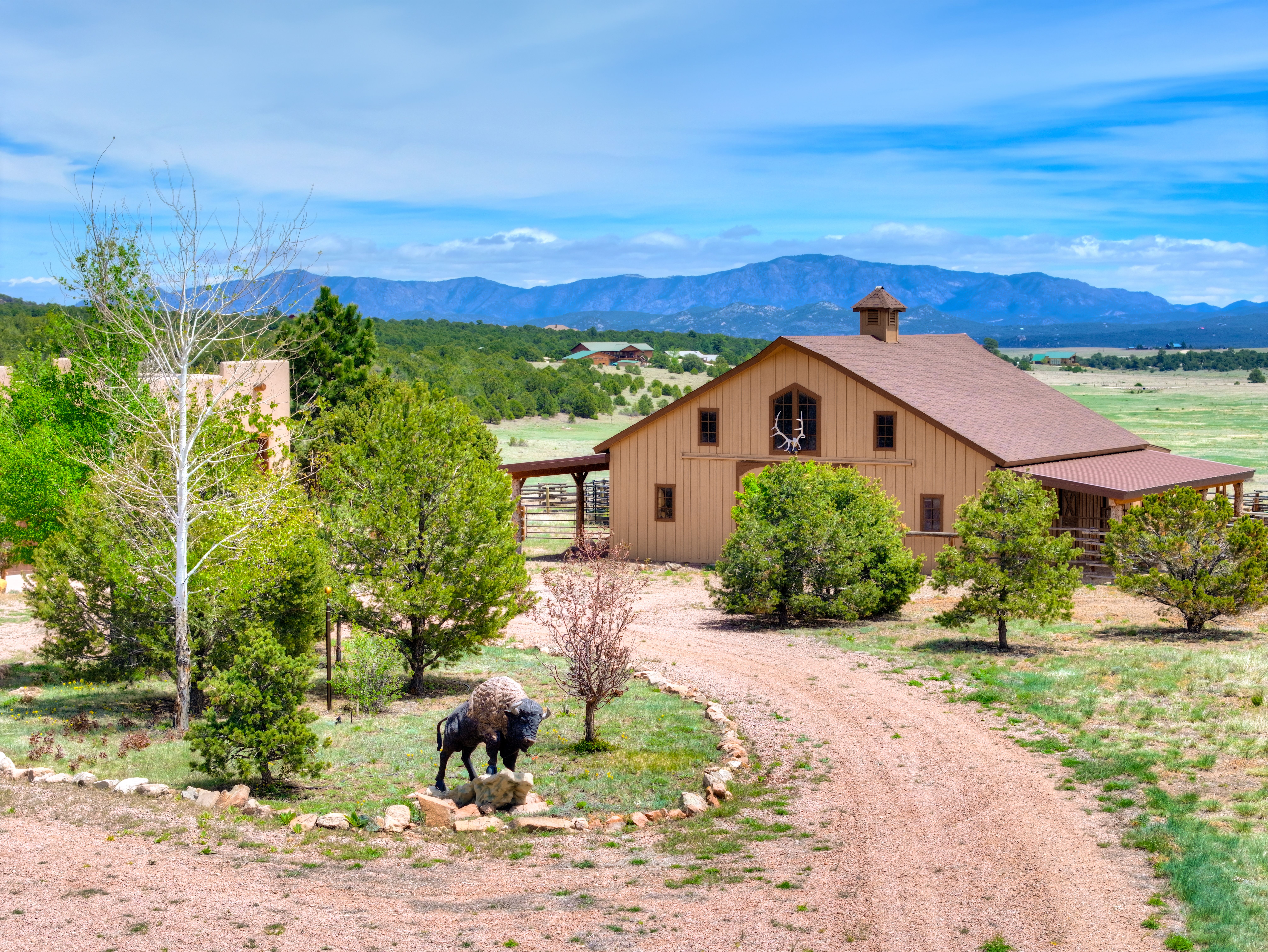  1328 Round Up Road, Westcliffe, CO, 81252 - 物件實景
