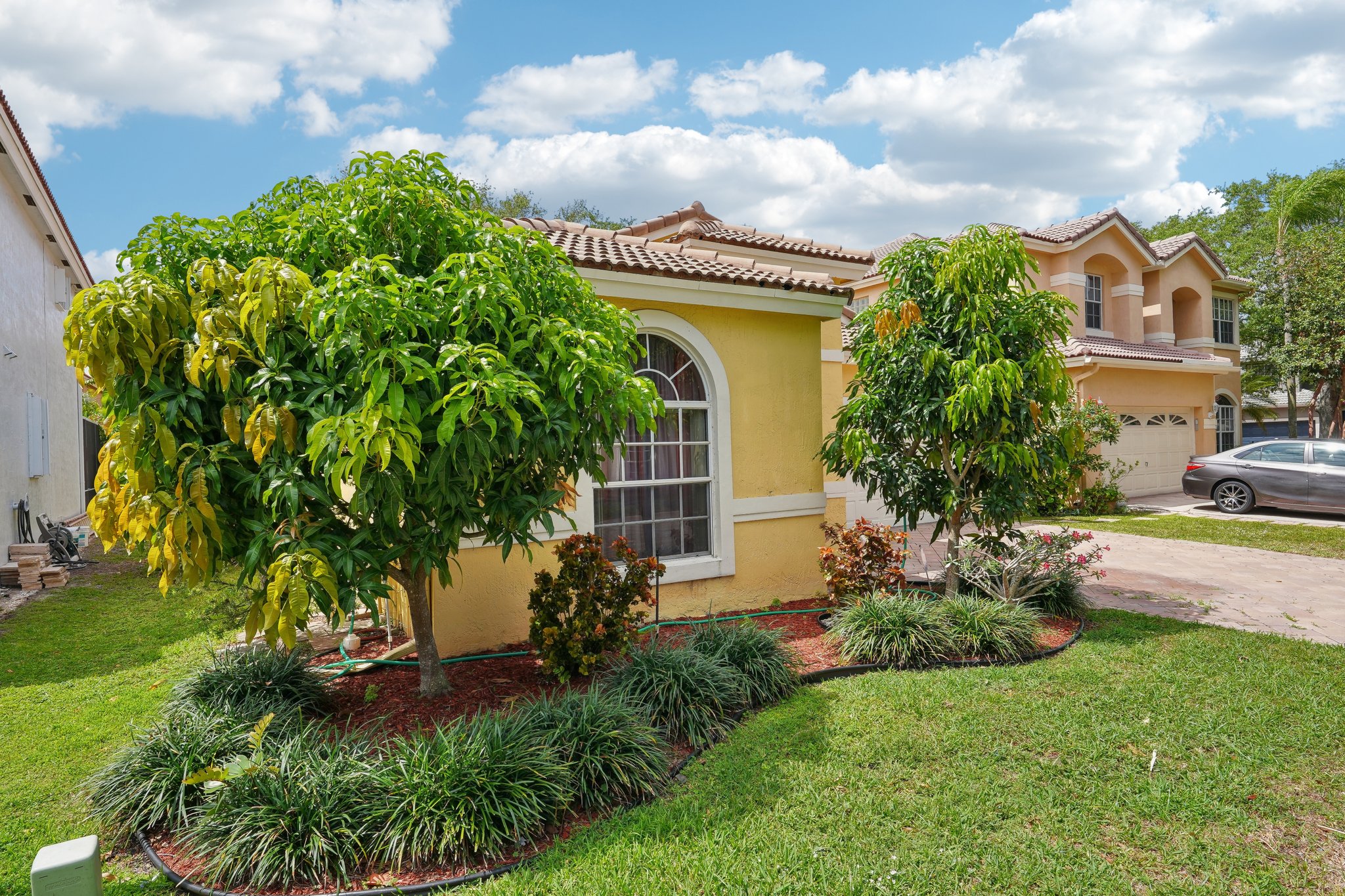 Coral Springs, Florida, 33071, United States, 3 Bedrooms Bedrooms, ,2 BathroomsBathrooms,Residential,For Sale,1923473