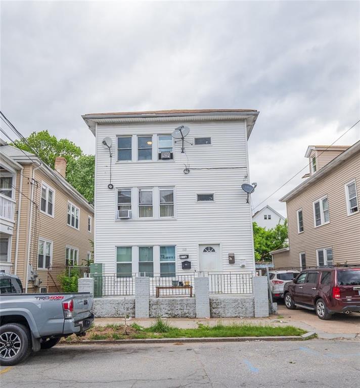 Providence, Rhode Island, 02907, United States, 9 Bedrooms Bedrooms, ,3 BathroomsBathrooms,Residential,For Sale,1931213