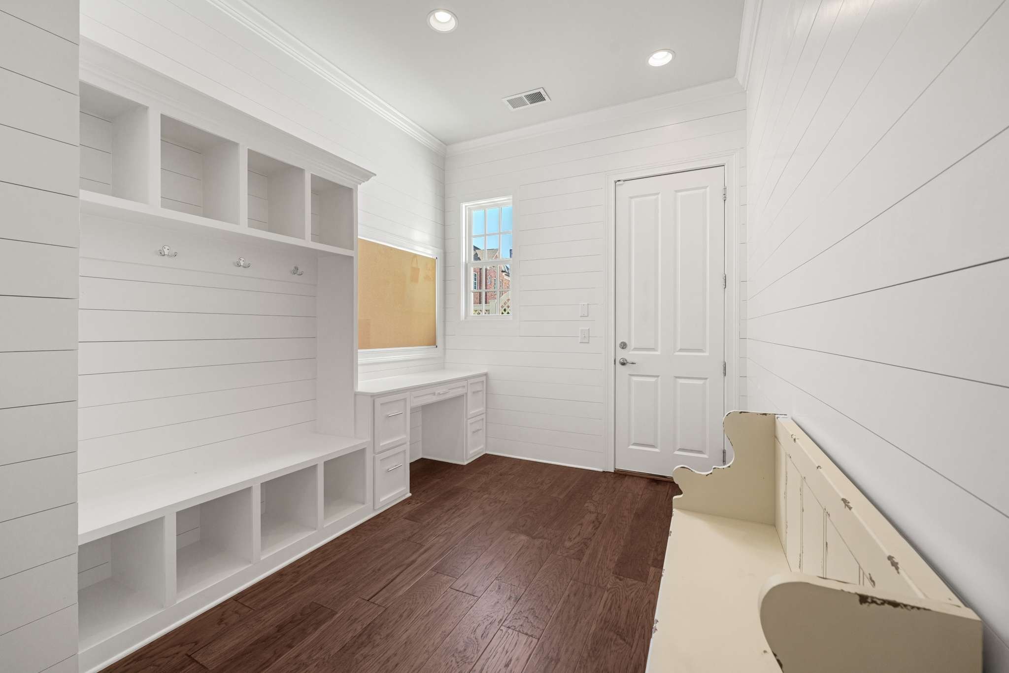  917 Dauphine St, Nashville, TN, 37221 - 物件實景