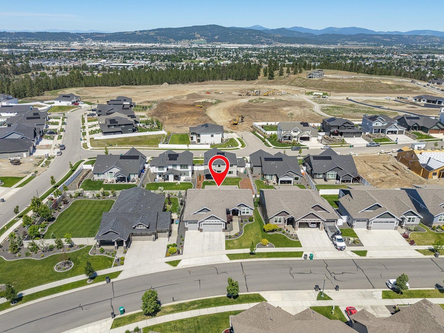 Greenacres, Washington, 99016, United States, 5 Bedrooms Bedrooms, ,3 BathroomsBathrooms,Residential,For Sale,1848364
