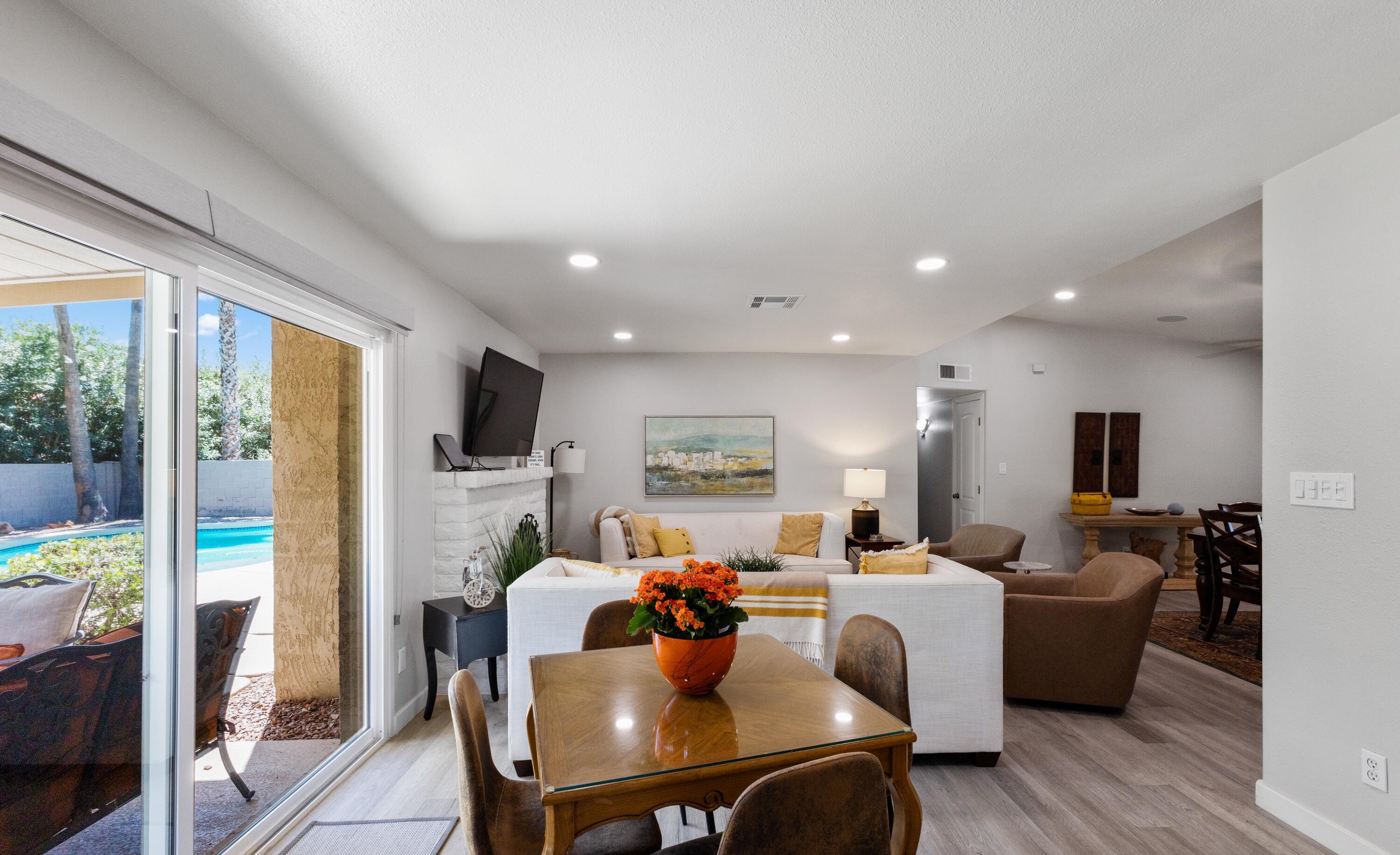  7917 E Vía de Belleza  Scottsdale, AZ - 物件實景