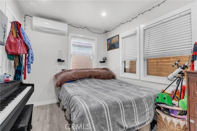 Commerce, California, 90040, United States, 1 Bedroom Bedrooms, ,1 BathroomBathrooms,Residential,For Sale,2015348