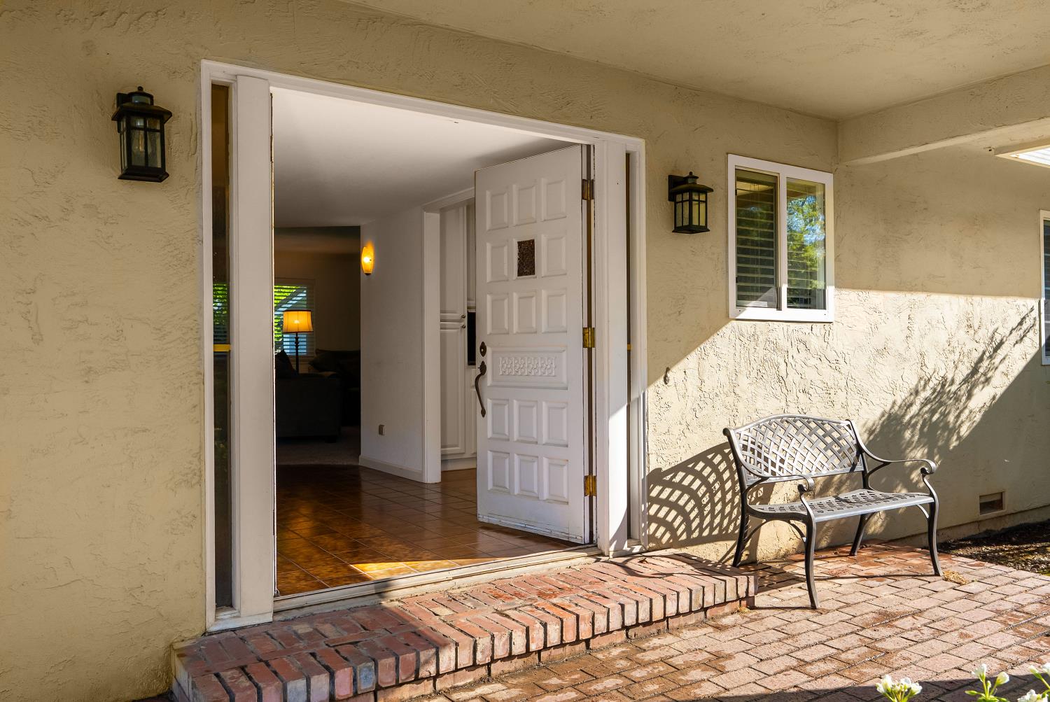 Linden, California, 952536, United States, 3 Bedrooms Bedrooms, ,2 BathroomsBathrooms,Residential,For Sale,2029919