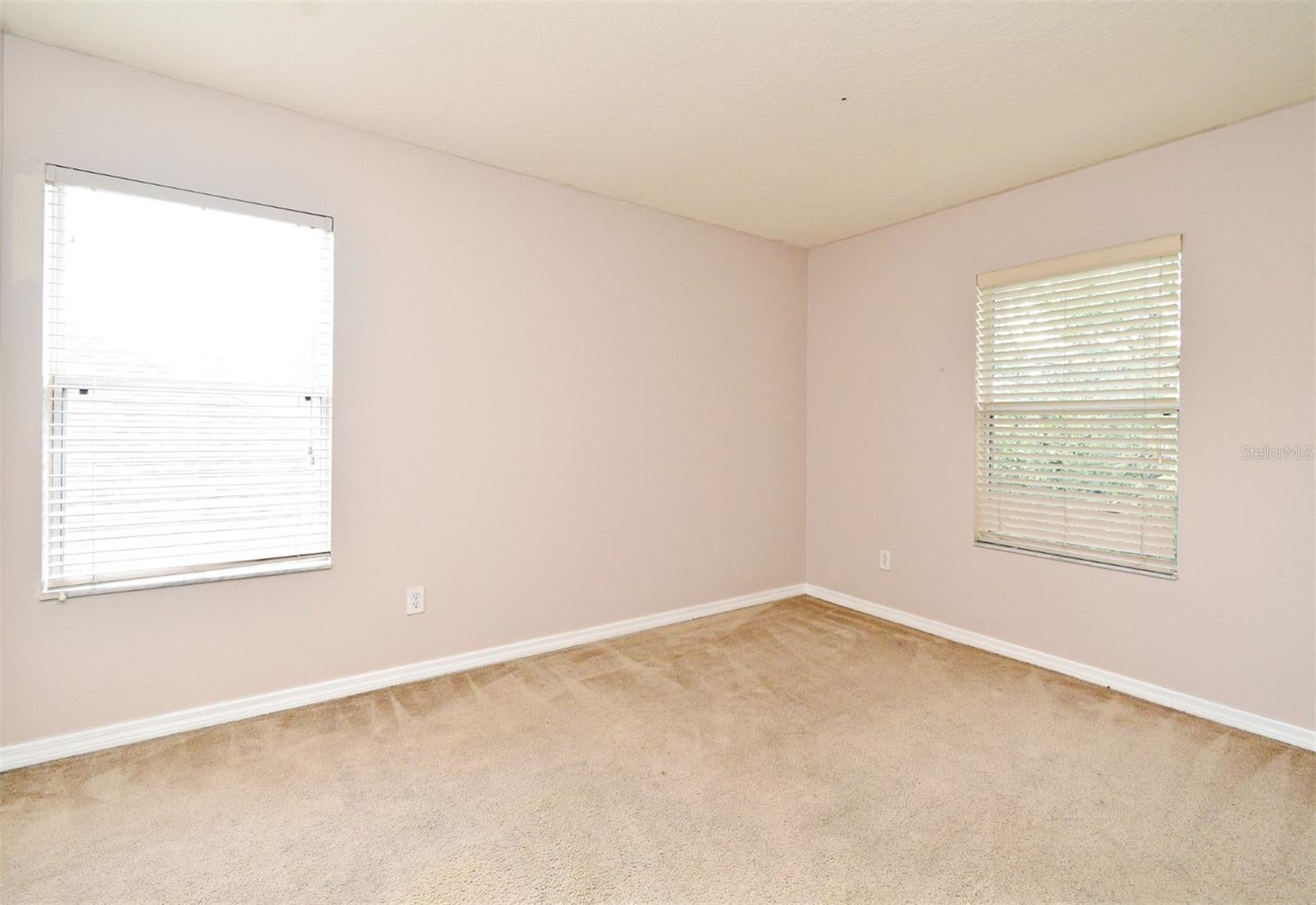 ORLANDO, Florida, 32836, United States, 5 Bedrooms Bedrooms, ,3 BathroomsBathrooms,Residential,For Sale,1981134