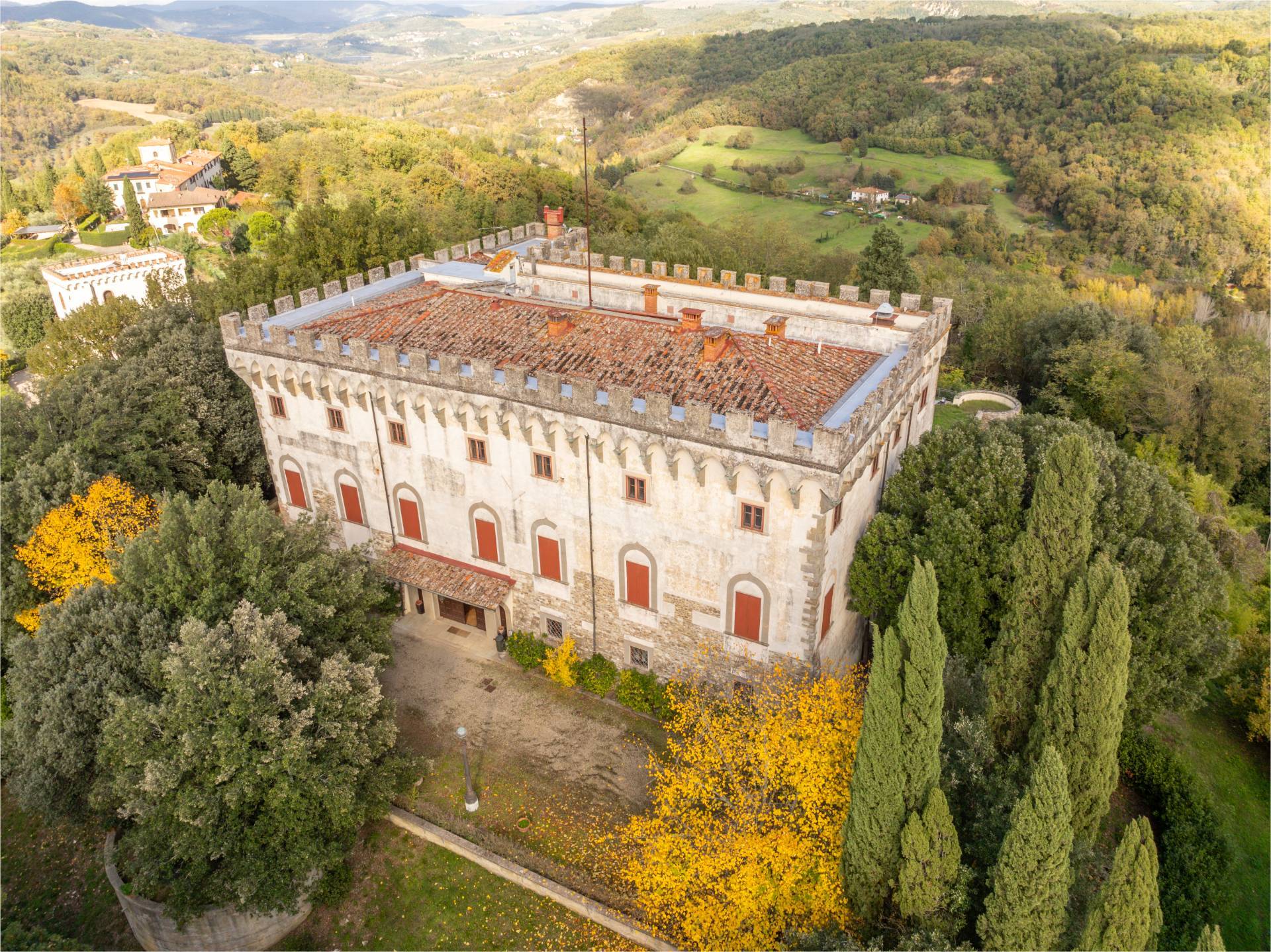 Reggello, Firenze, 50066, IT, 16 Bedrooms Bedrooms, ,15 BathroomsBathrooms,Residential,For Sale,1990362