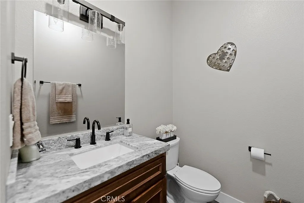 Cherry Valley, California, 92223, United States, 4 Bedrooms Bedrooms, ,3 BathroomsBathrooms,Residential,For Sale,1983713