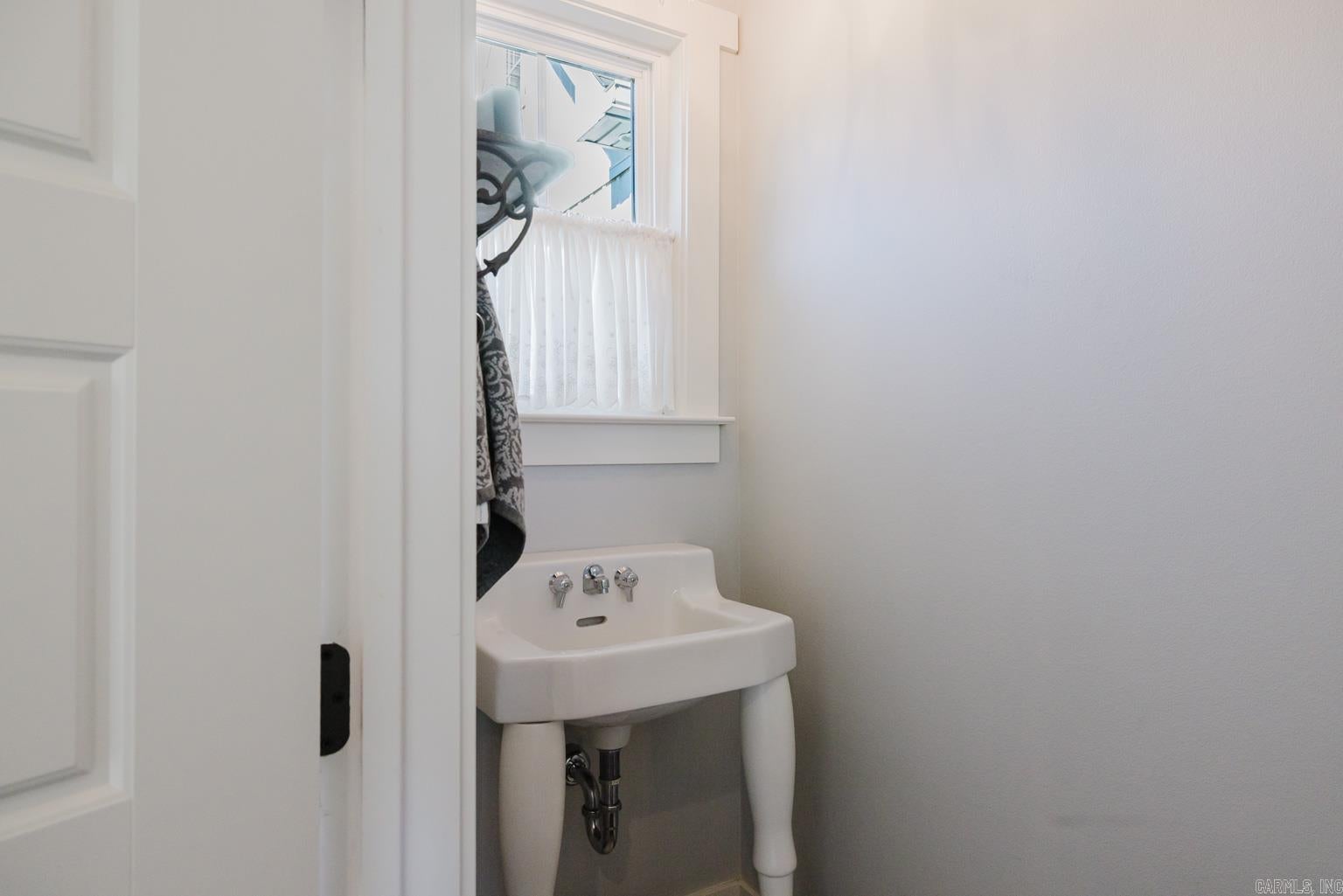 Alexander, Arkansas, 72002, United States, 3 Bedrooms Bedrooms, ,3 BathroomsBathrooms,Residential,For Sale,2005542