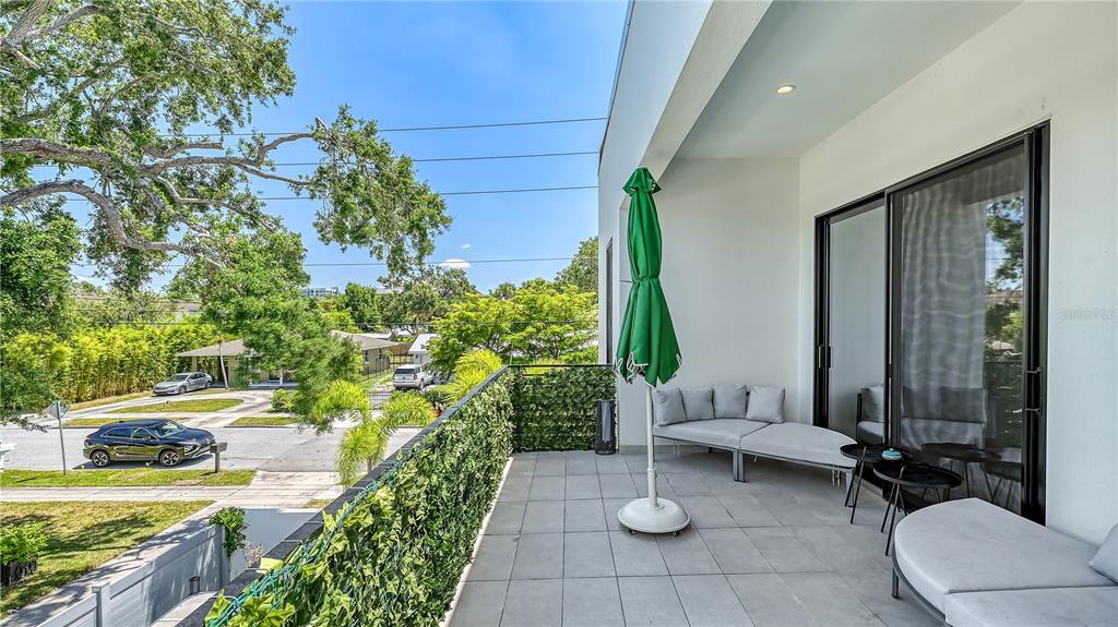 Sarasota, Florida, 34236, United States, 4 Bedrooms Bedrooms, ,4 BathroomsBathrooms,Residential,For Sale,1796766