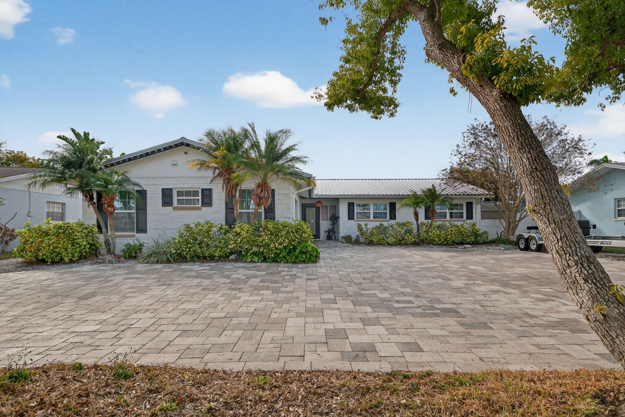 Tampa, Florida, 33615, United States, 4 Bedrooms Bedrooms, ,4 BathroomsBathrooms,Residential,For Sale,2005778