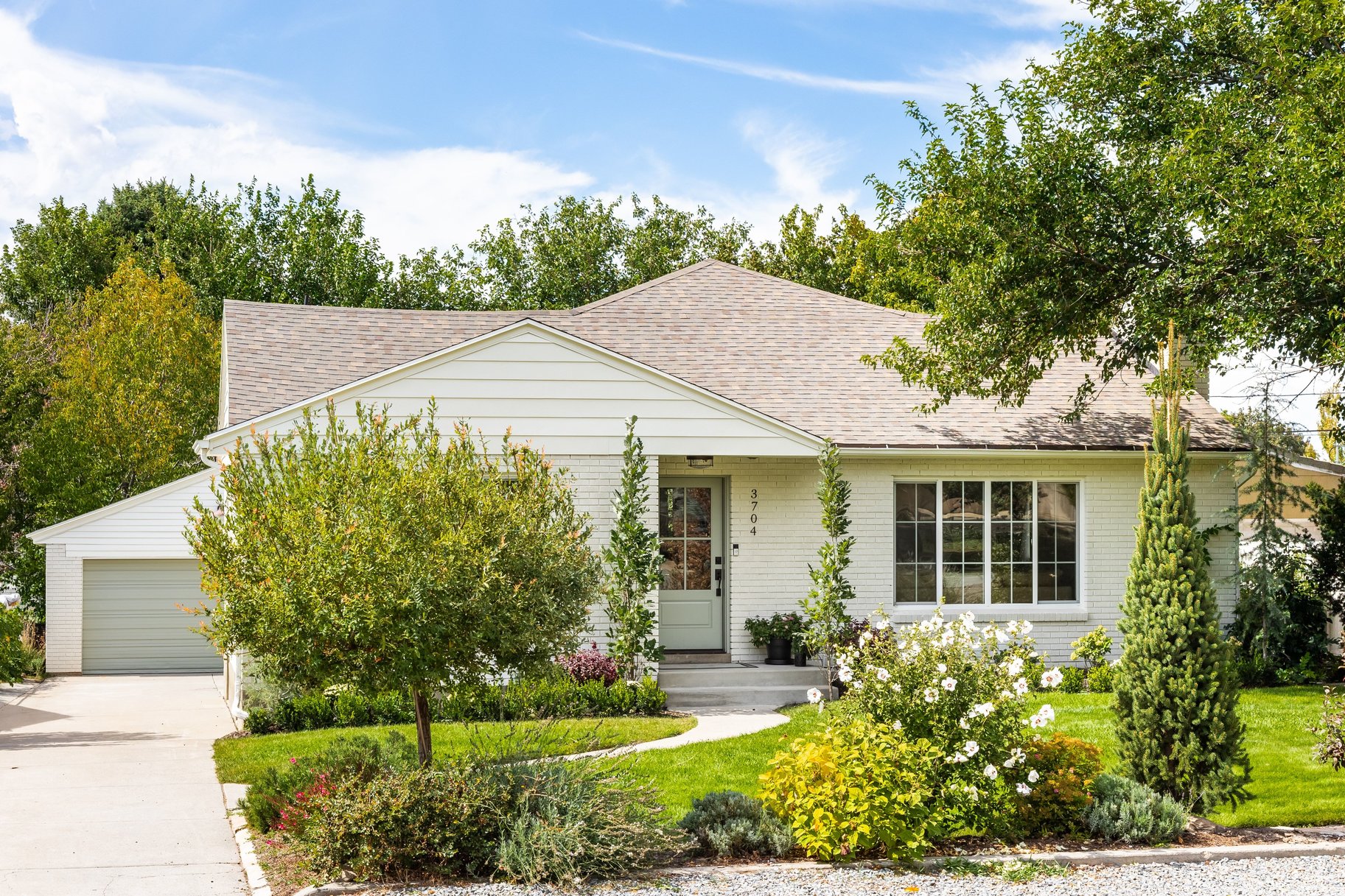  Timeless Charm in the Heart of East Millcreek - 物件實景