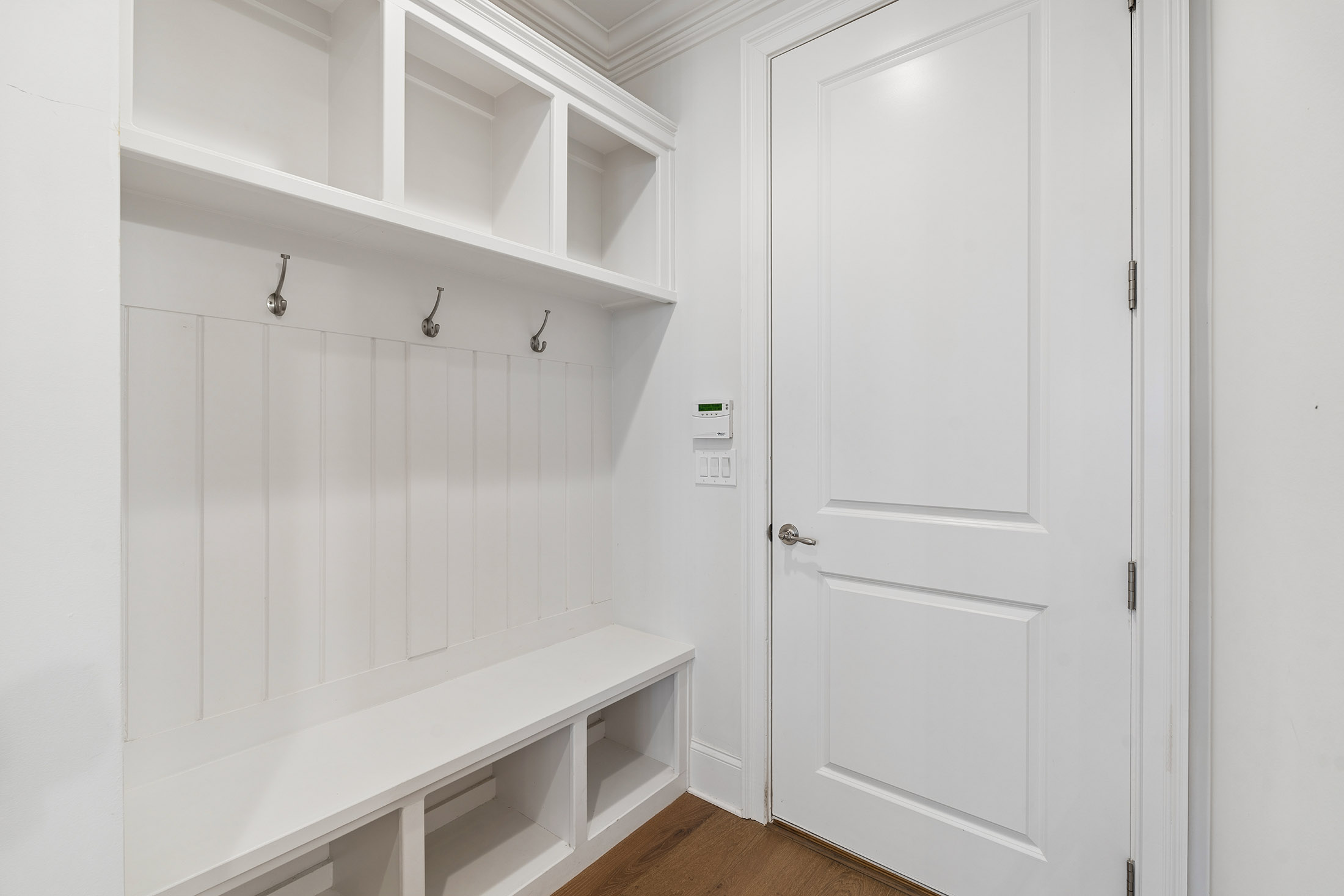  Upgraded Townhome Offers Low Maintenance Living - 物件實景