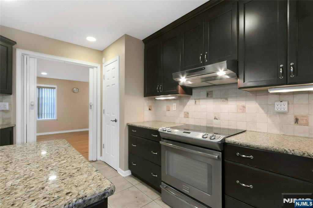 Emerson, New Jersey, 07630, United States, 4 Bedrooms Bedrooms, ,3 BathroomsBathrooms,Residential,For Sale,1991128