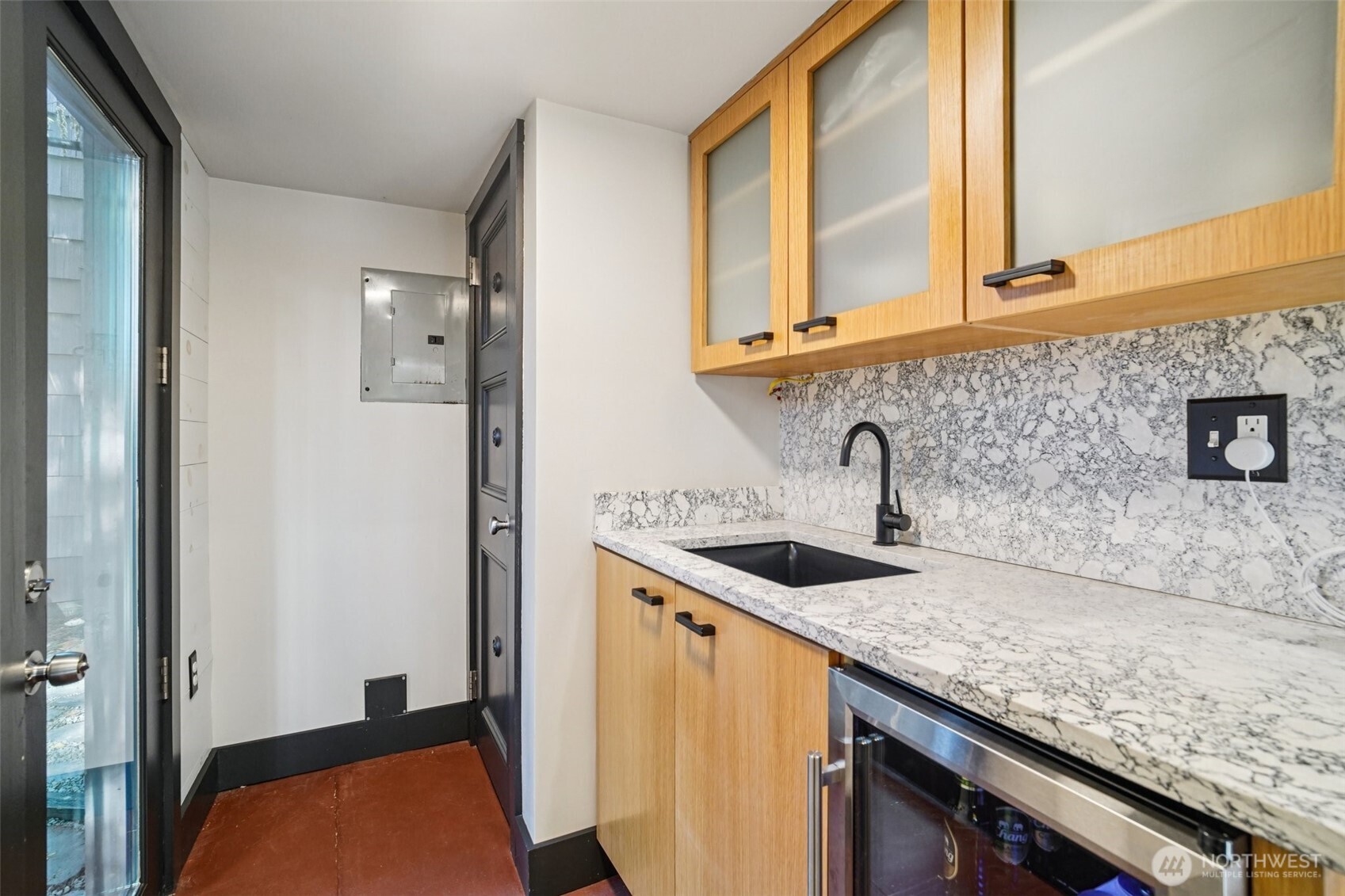 Seattle, Washington, 98108, United States, 3 Bedrooms Bedrooms, ,1 BathroomBathrooms,Residential,For Sale,1979331