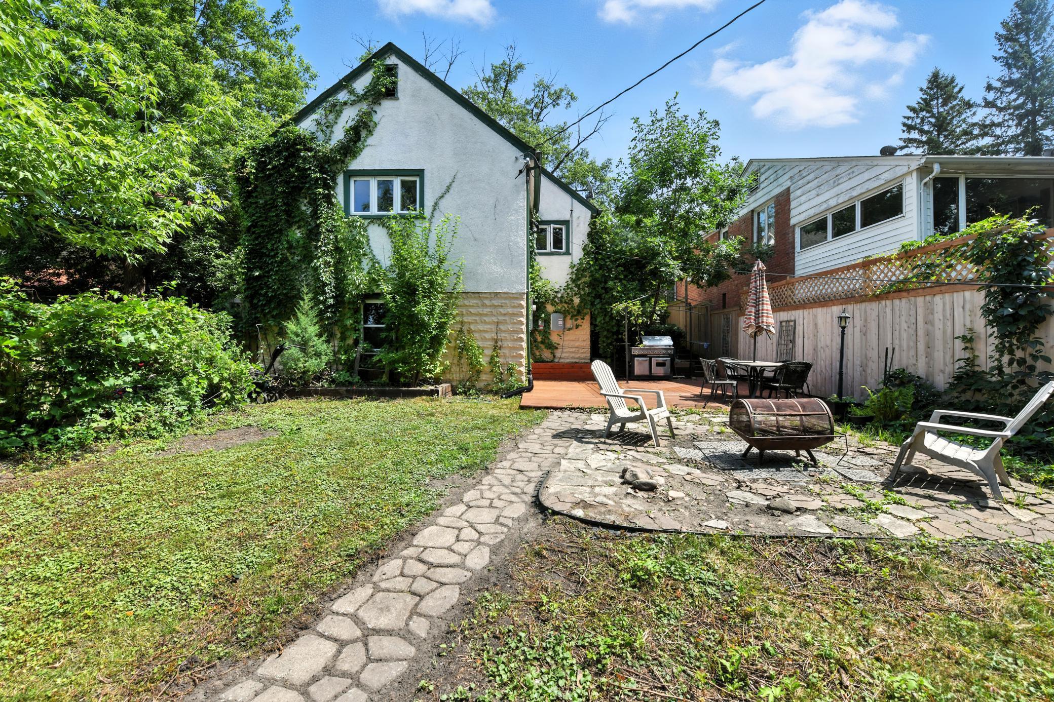 Minneapolis, Minnesota, 55405, United States, 4 Bedrooms Bedrooms, ,1 BathroomBathrooms,Residential,For Sale,1905898