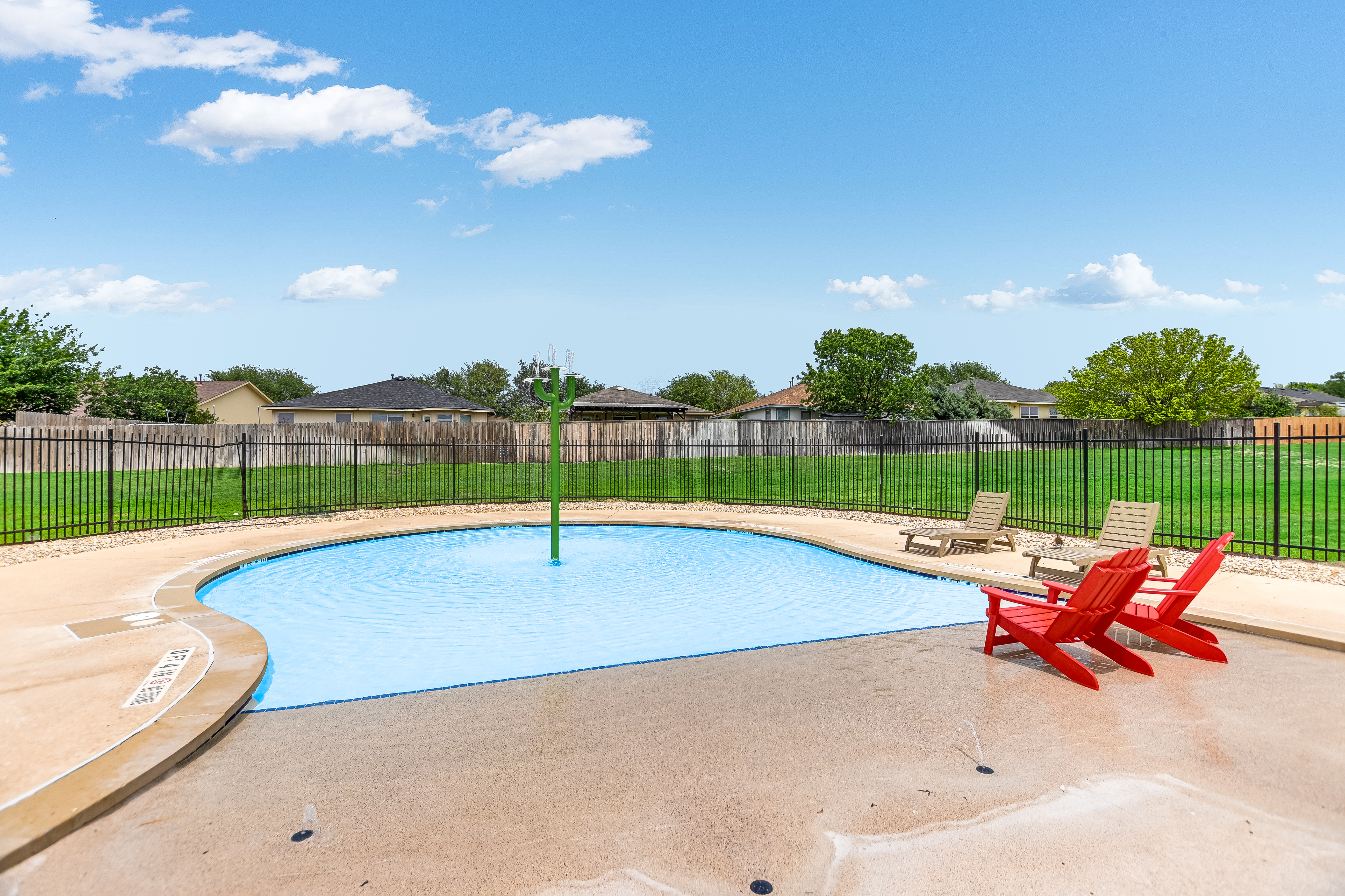  300 Wapiti Road, Buda, TX 78610 - 物件實景
