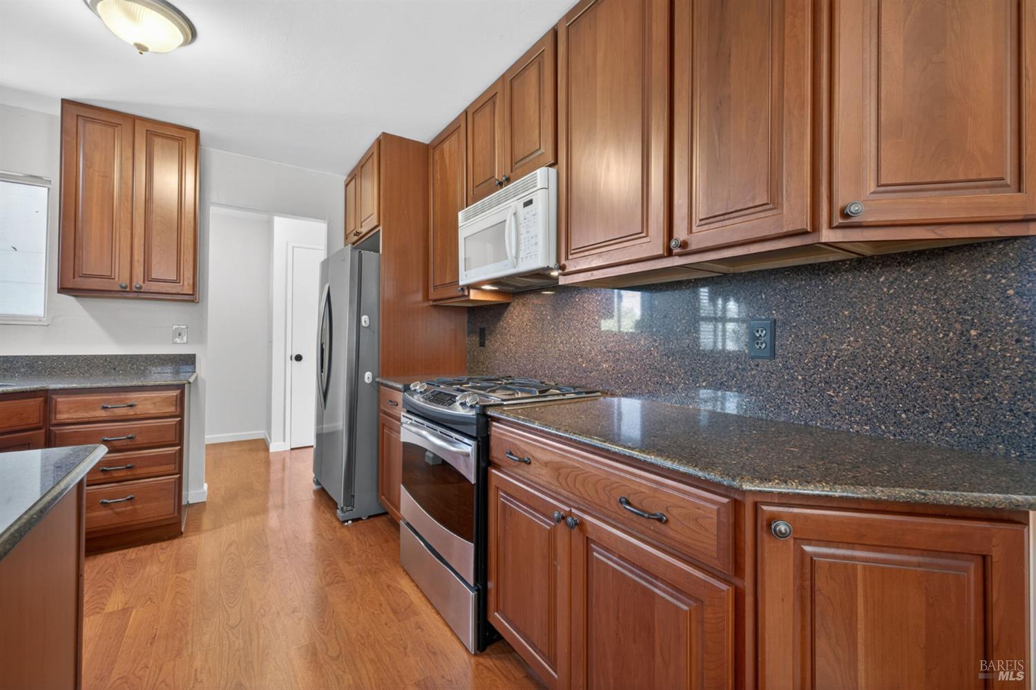 Petaluma, California, 94954, United States, 3 Bedrooms Bedrooms, ,2 BathroomsBathrooms,Residential,For Sale,2047948