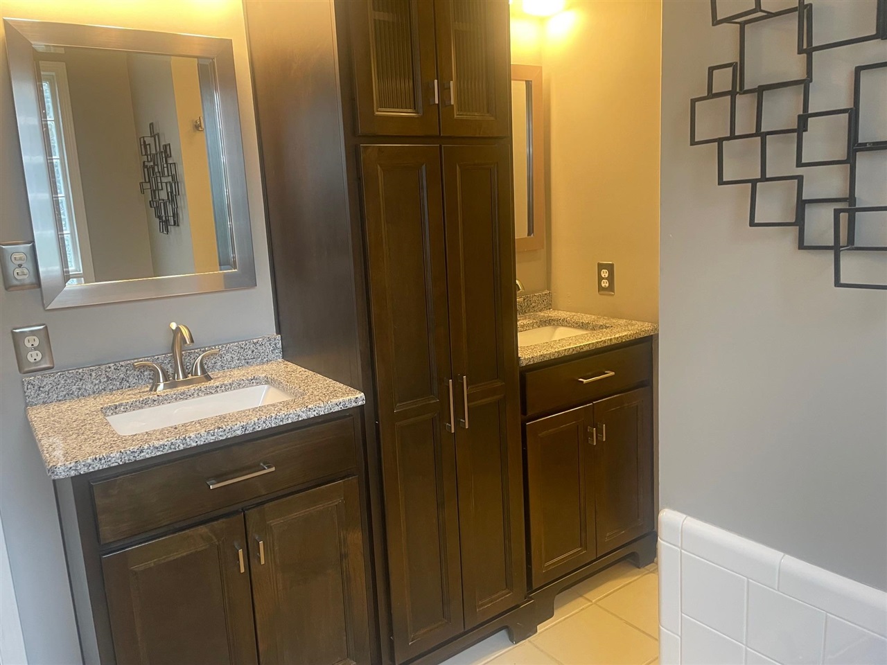 Bowling Green, Kentucky, 42104, United States, 4 Bedrooms Bedrooms, ,5 BathroomsBathrooms,Residential,For Sale,1971353