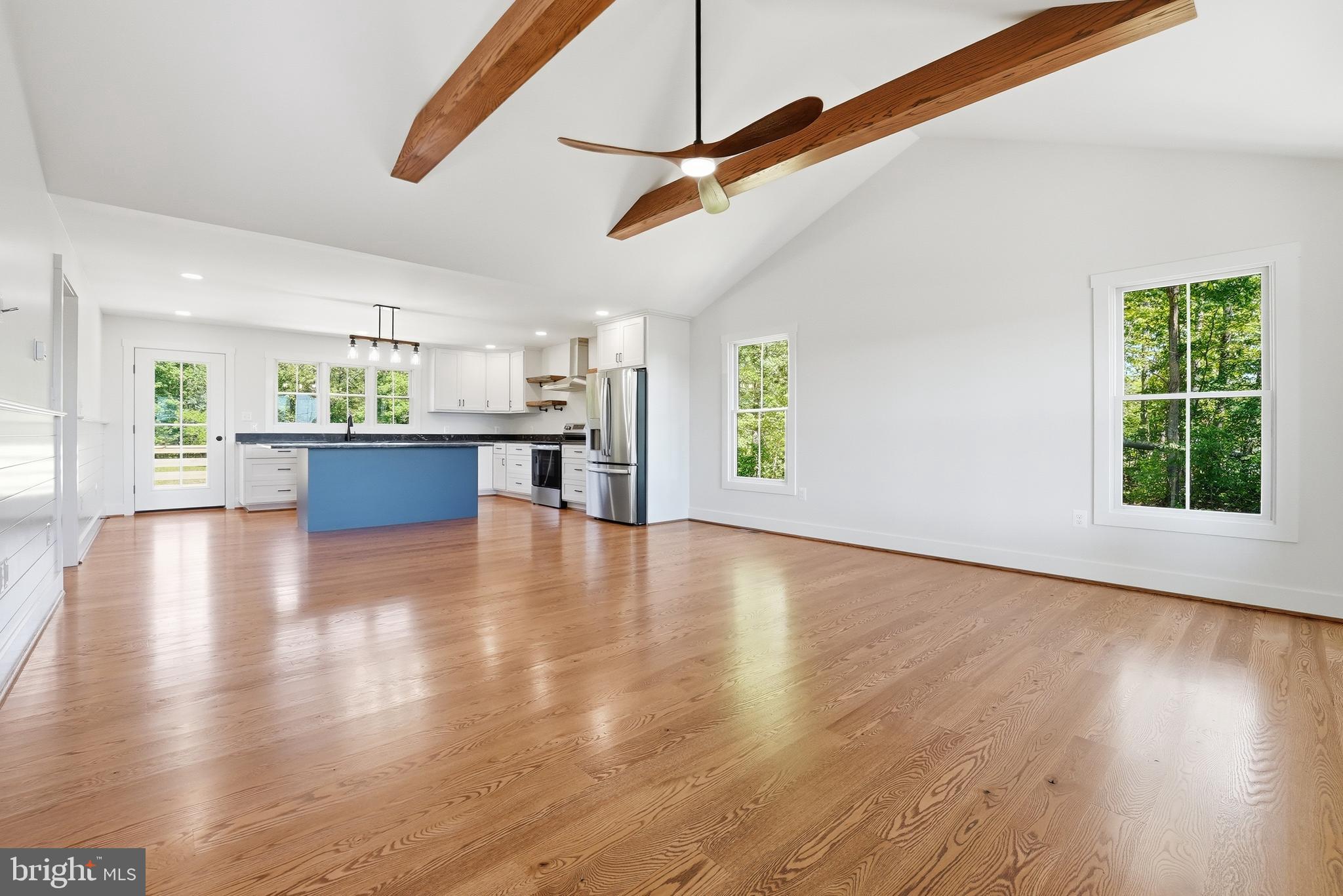 Reva, Virginia, 22735, United States, 2 Bedrooms Bedrooms, ,2 BathroomsBathrooms,Residential,For Sale,2048216