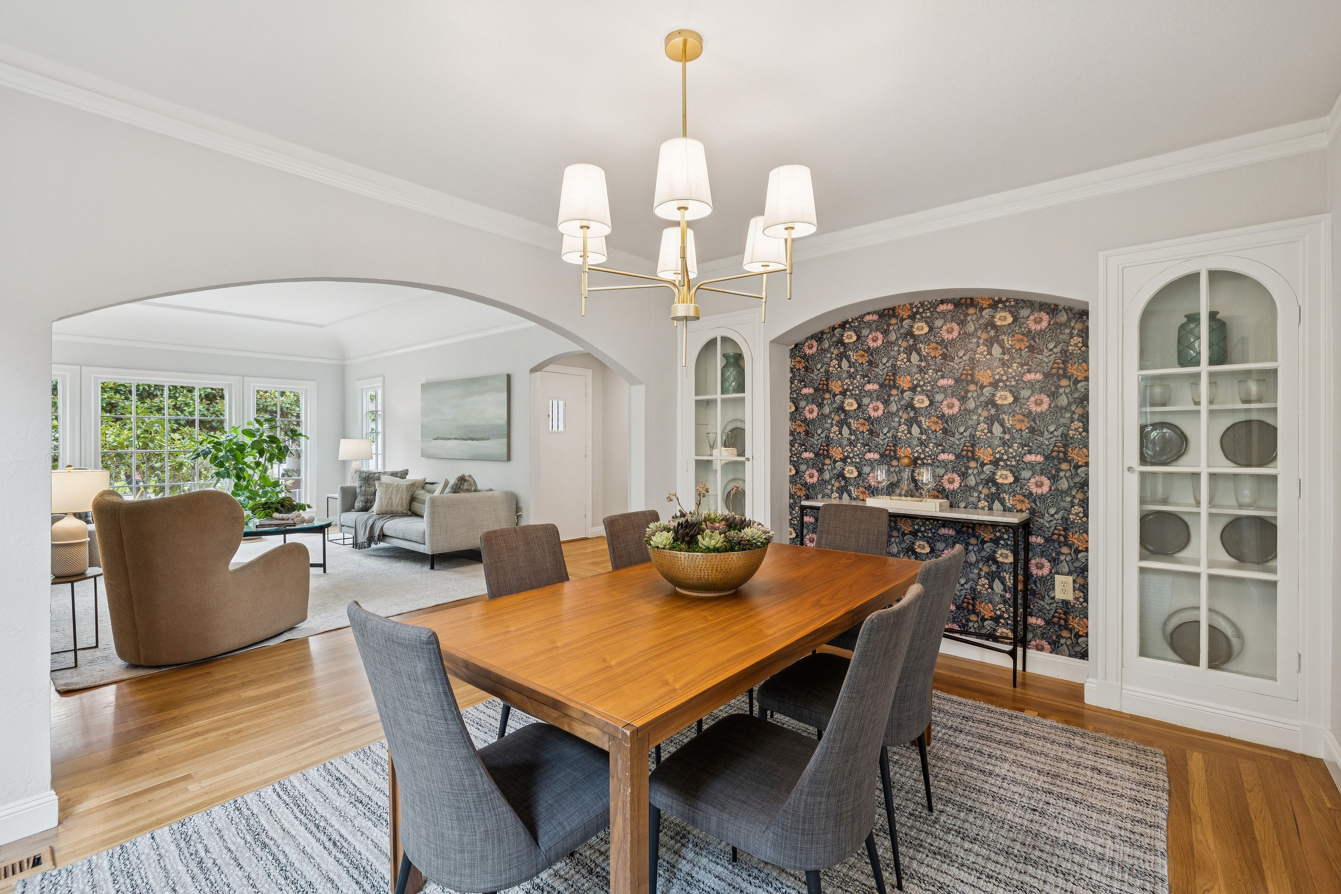  Mediterranean Elegance Meets Walker’s Paradise in North Berkeley - 物件實景