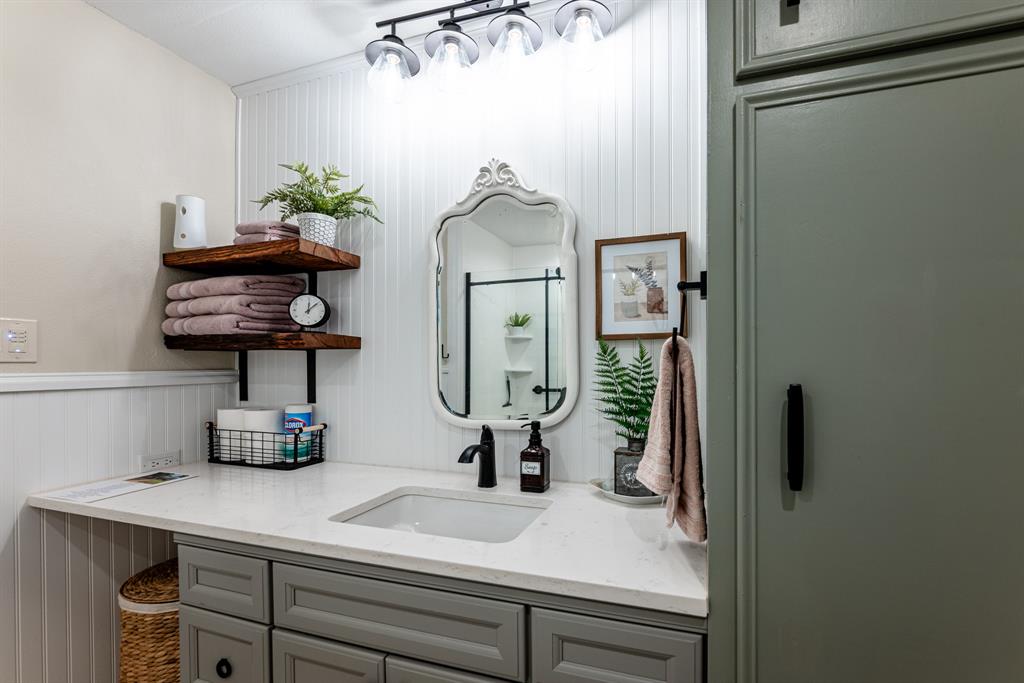 Abilene, Texas, 79606, United States, 3 Bedrooms Bedrooms, ,2 BathroomsBathrooms,Residential,For Sale,1988306