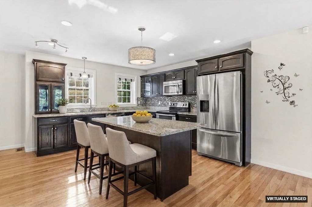Ayer, Massachusetts, 01432, United States, 4 Bedrooms Bedrooms, ,3 BathroomsBathrooms,Residential,For Sale,2030231