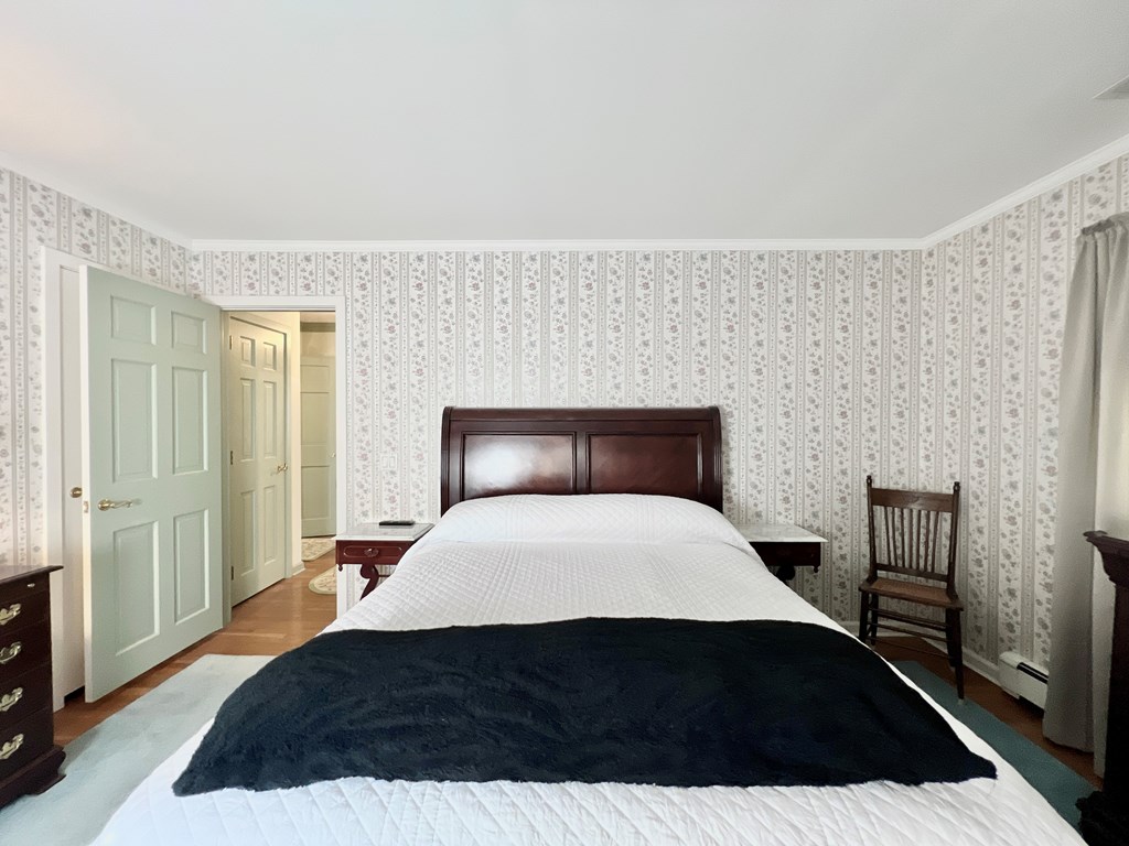 Onancock, Virginia, 23417, United States, 2 Bedrooms Bedrooms, ,2 BathroomsBathrooms,Residential,For Sale,1971701