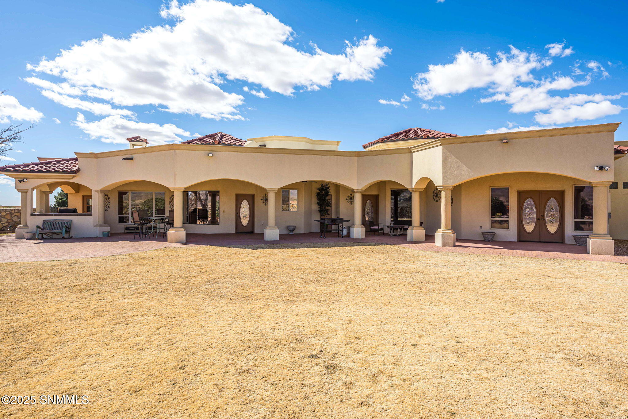 Las Cruces, New Mexico, 88011, United States, 4 Bedrooms Bedrooms, ,5 BathroomsBathrooms,Residential,For Sale,1709663