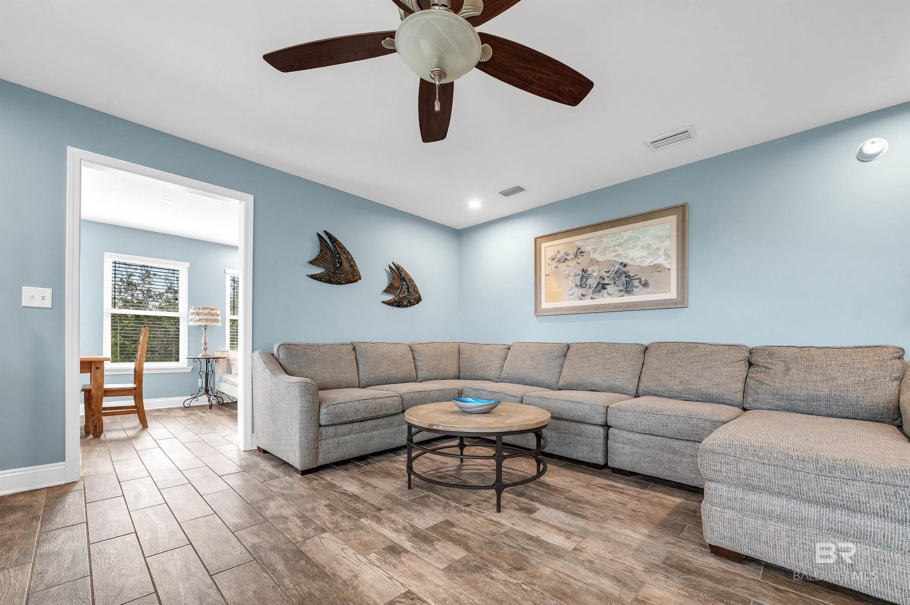 Gulf Shores, Alabama, 36542, United States, 3 Bedrooms Bedrooms, ,3 BathroomsBathrooms,Residential,For Sale,1984427