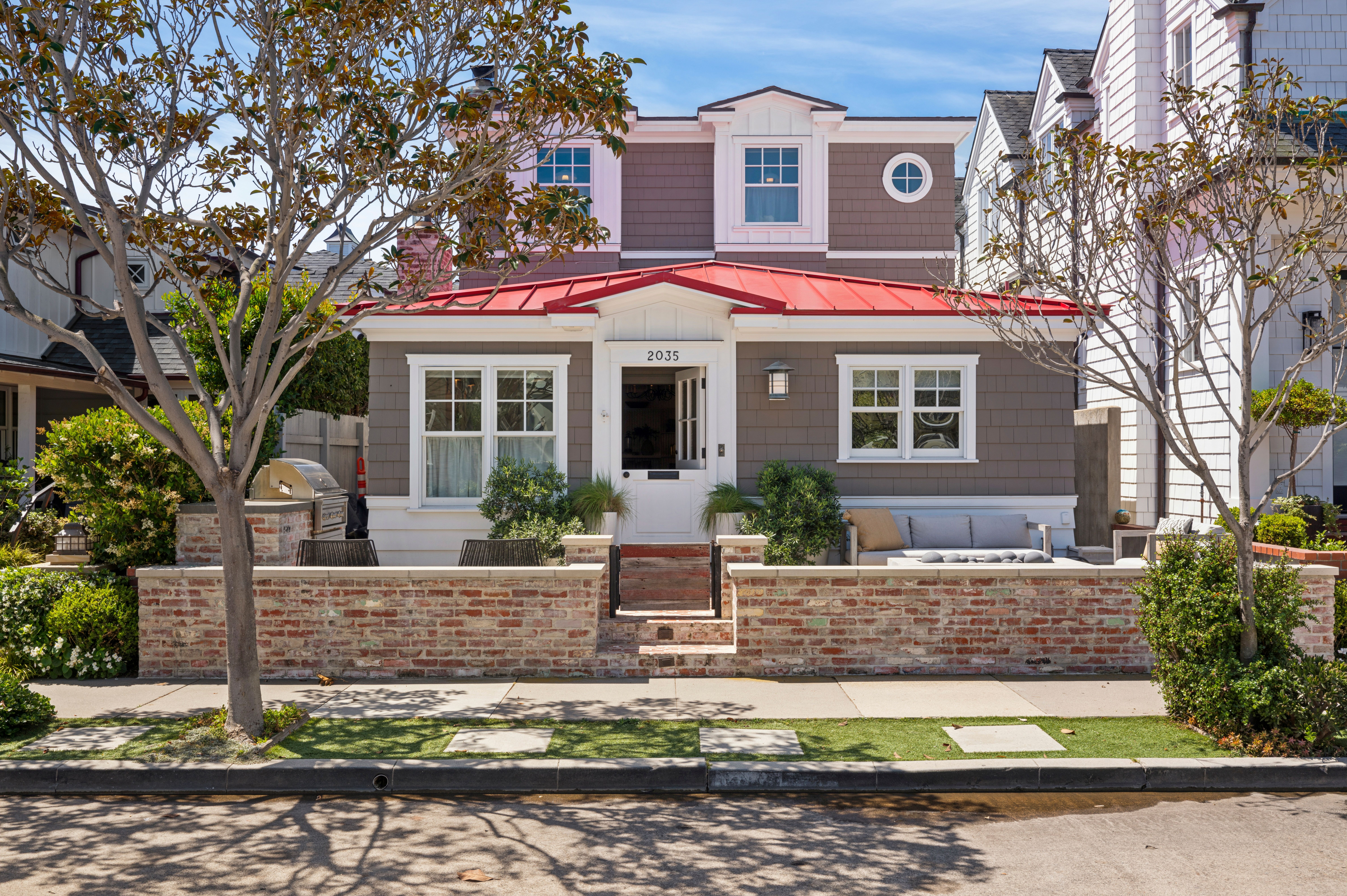 Newport Beach, CA 92661