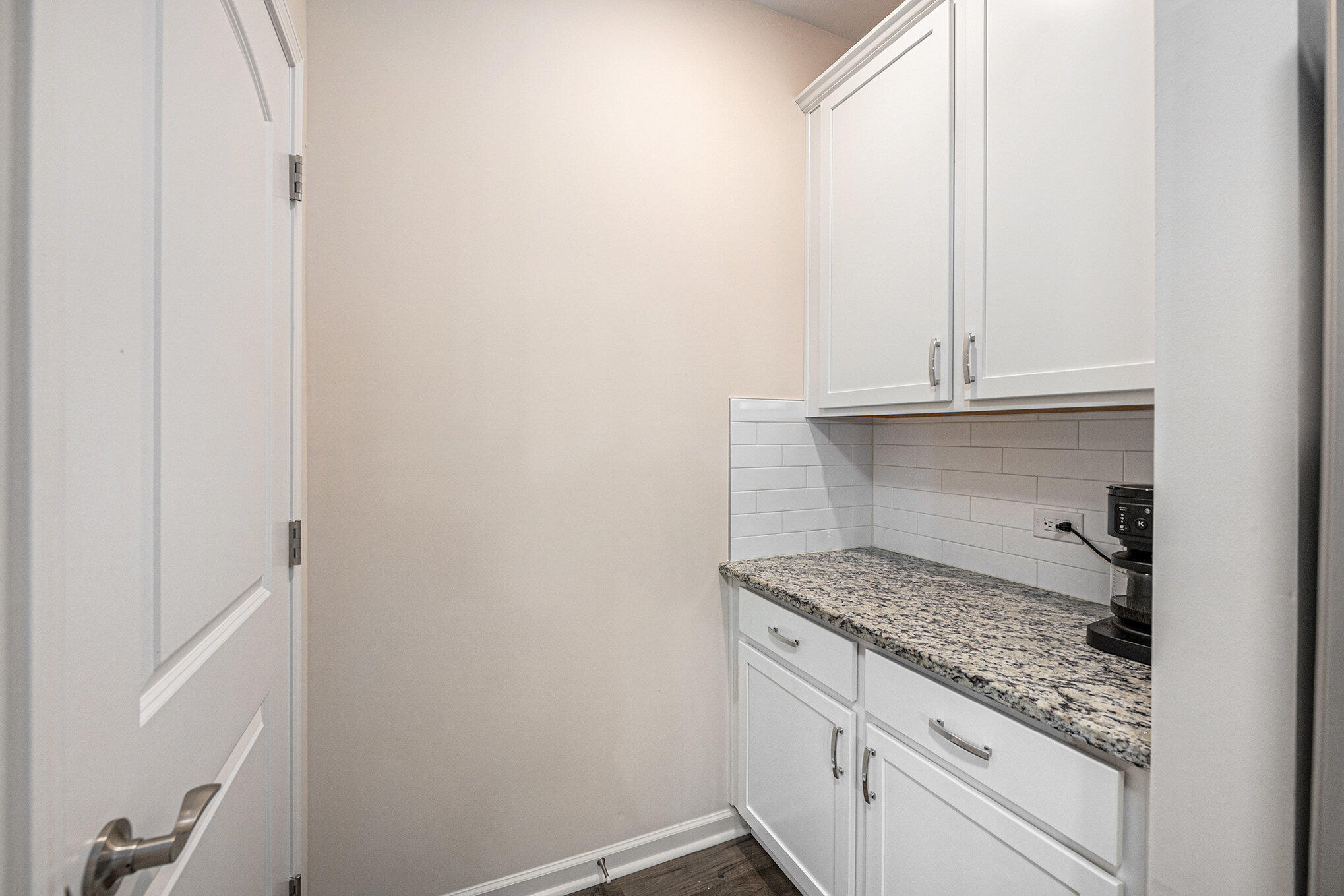 Summerville, South Carolina, 29486, United States, 4 Bedrooms Bedrooms, ,3 BathroomsBathrooms,Residential,For Sale,1882681