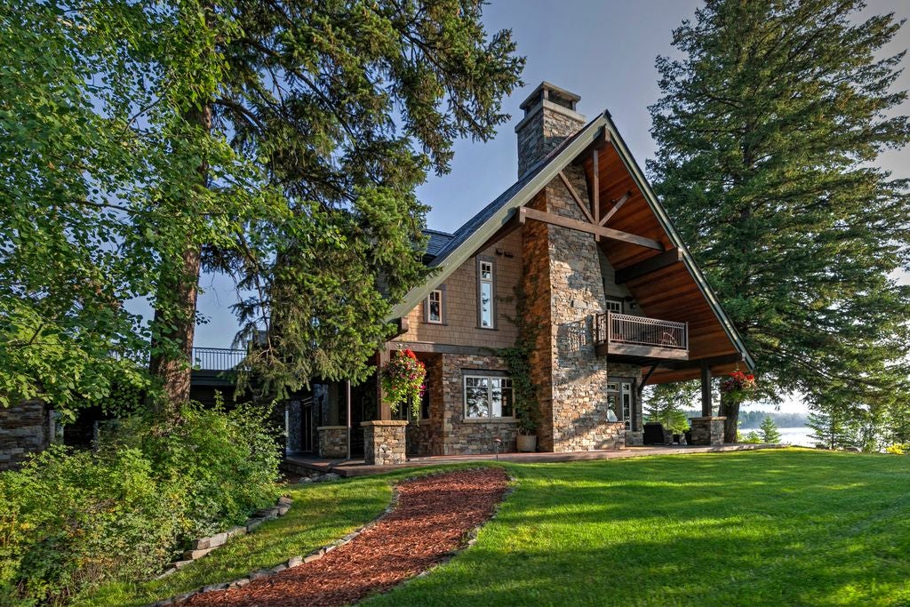 Kila, Montana, 59920, United States, 6 Bedrooms Bedrooms, ,6 BathroomsBathrooms,Residential,For Sale,2003008