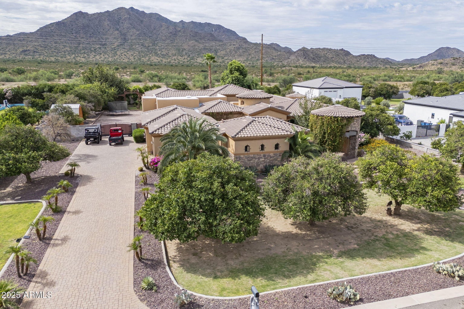 Queen Creek, Arizona, 85142, United States, 4 Bedrooms Bedrooms, ,5 BathroomsBathrooms,Residential,For Sale,1984232