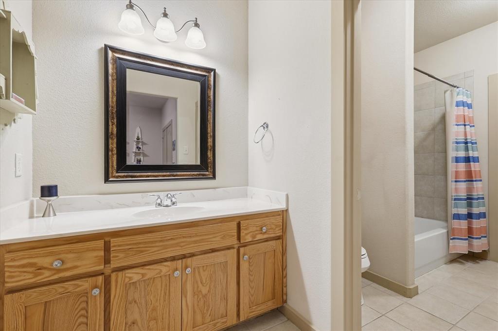 Argyle, Texas, 76226, United States, 4 Bedrooms Bedrooms, ,3 BathroomsBathrooms,Residential,For Sale,2048970