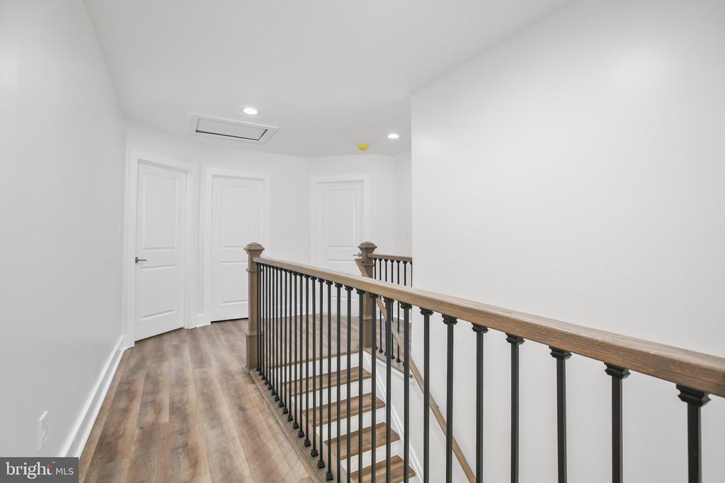 Fredericksburg, Virginia, 22408, United States, 4 Bedrooms Bedrooms, ,4 BathroomsBathrooms,Residential,For Sale,1737760