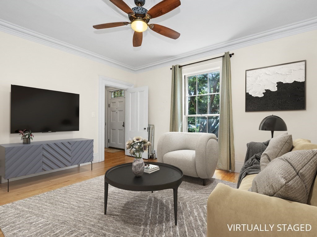 Waltham, Massachusetts, 02453, United States, 6 Bedrooms Bedrooms, ,3 BathroomsBathrooms,Residential,For Sale,1892222