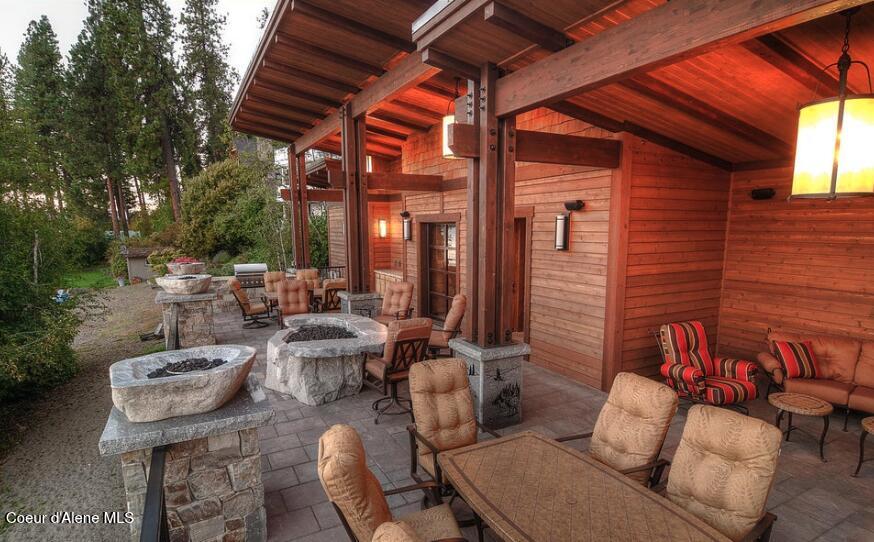 Coeur d'Alene, Idaho, 83814, United States, 4 Bedrooms Bedrooms, ,4 BathroomsBathrooms,Residential,For Sale,1783013