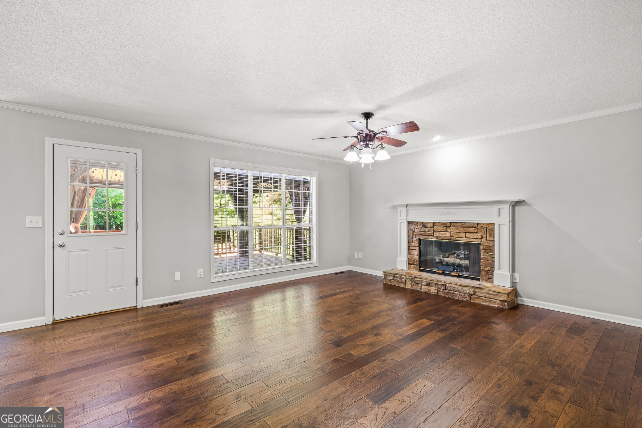 Tyrone, Georgia, 30290, United States, 3 Bedrooms Bedrooms, ,4 BathroomsBathrooms,Residential,For Sale,1931244