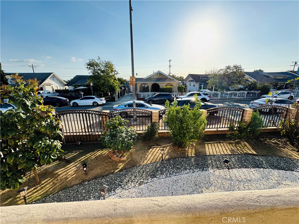 Los Angeles, California, 90023, United States, 4 Bedrooms Bedrooms, ,3 BathroomsBathrooms,Residential,For Sale,2013063