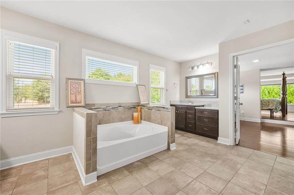 Powder Springs, Georgia, 30127, United States, 5 Bedrooms Bedrooms, ,4 BathroomsBathrooms,Residential,For Sale,1954656