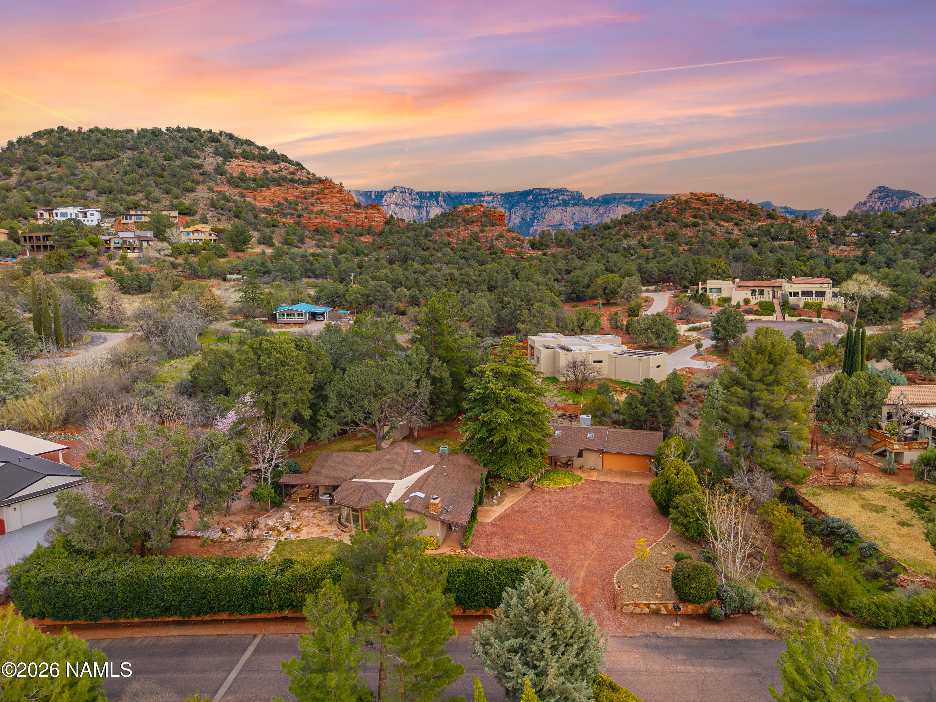  385 Rockridge Drive, Sedona, AZ, 86336 - 物件實景