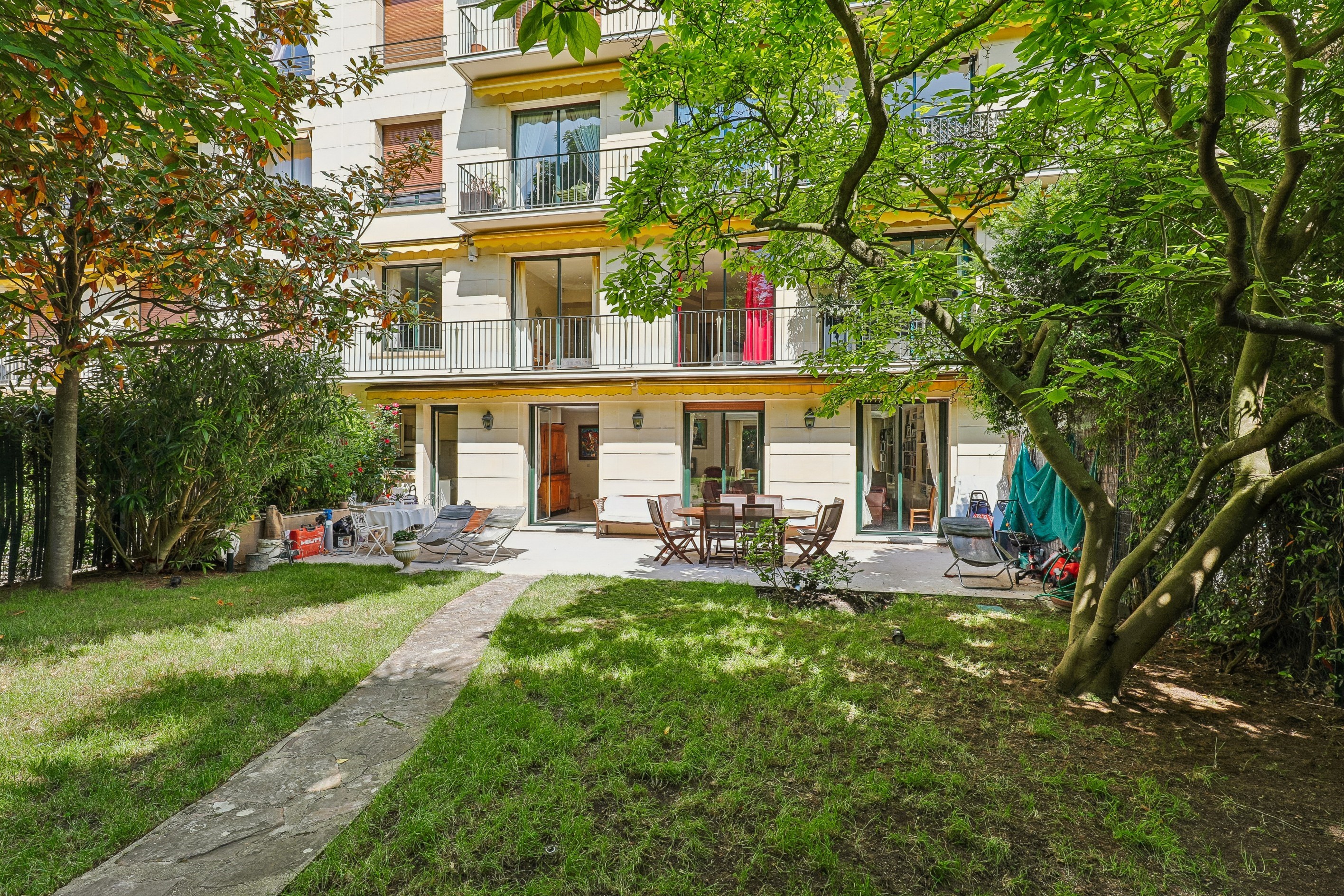  NEUILLY – MERMOZ – 5-BEDROOM DUPLEX APARTMENT – GARDEN AND BALCONIES - 物件實景
