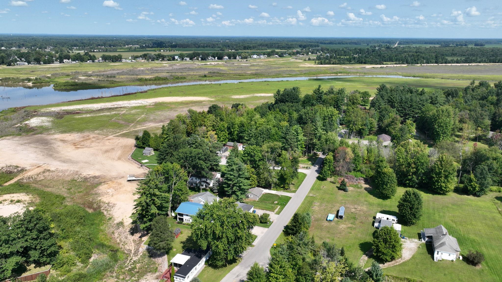 Hope, Michigan, 48628, United States, 6 Bedrooms Bedrooms, ,3 BathroomsBathrooms,Residential,For Sale,1923910