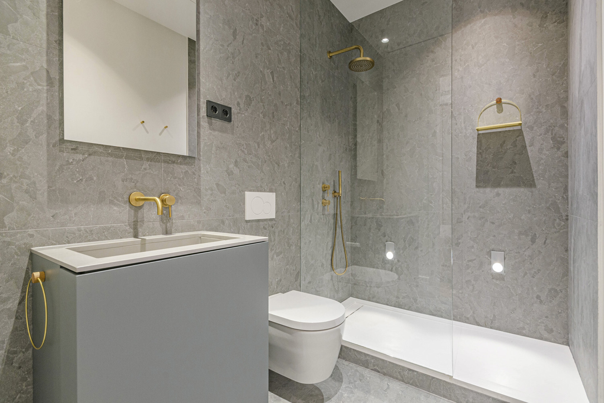  Extraordinary corner apartment on prime location in Eixample - 物件實景