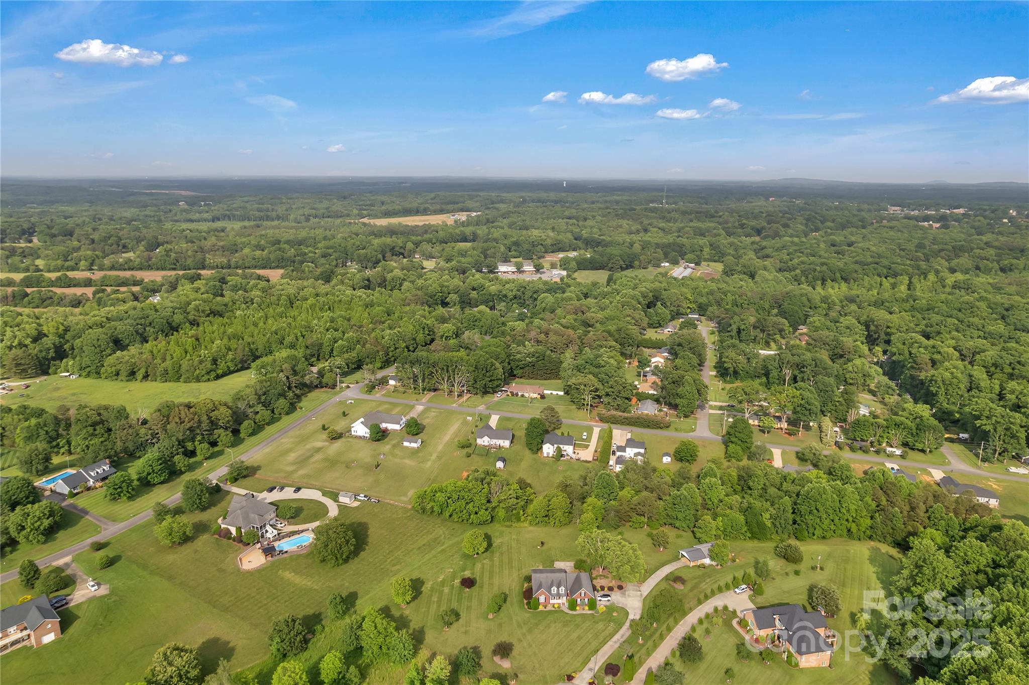 Cherryville, North Carolina, 28021, United States, 3 Bedrooms Bedrooms, ,3 BathroomsBathrooms,Residential,For Sale,1885225