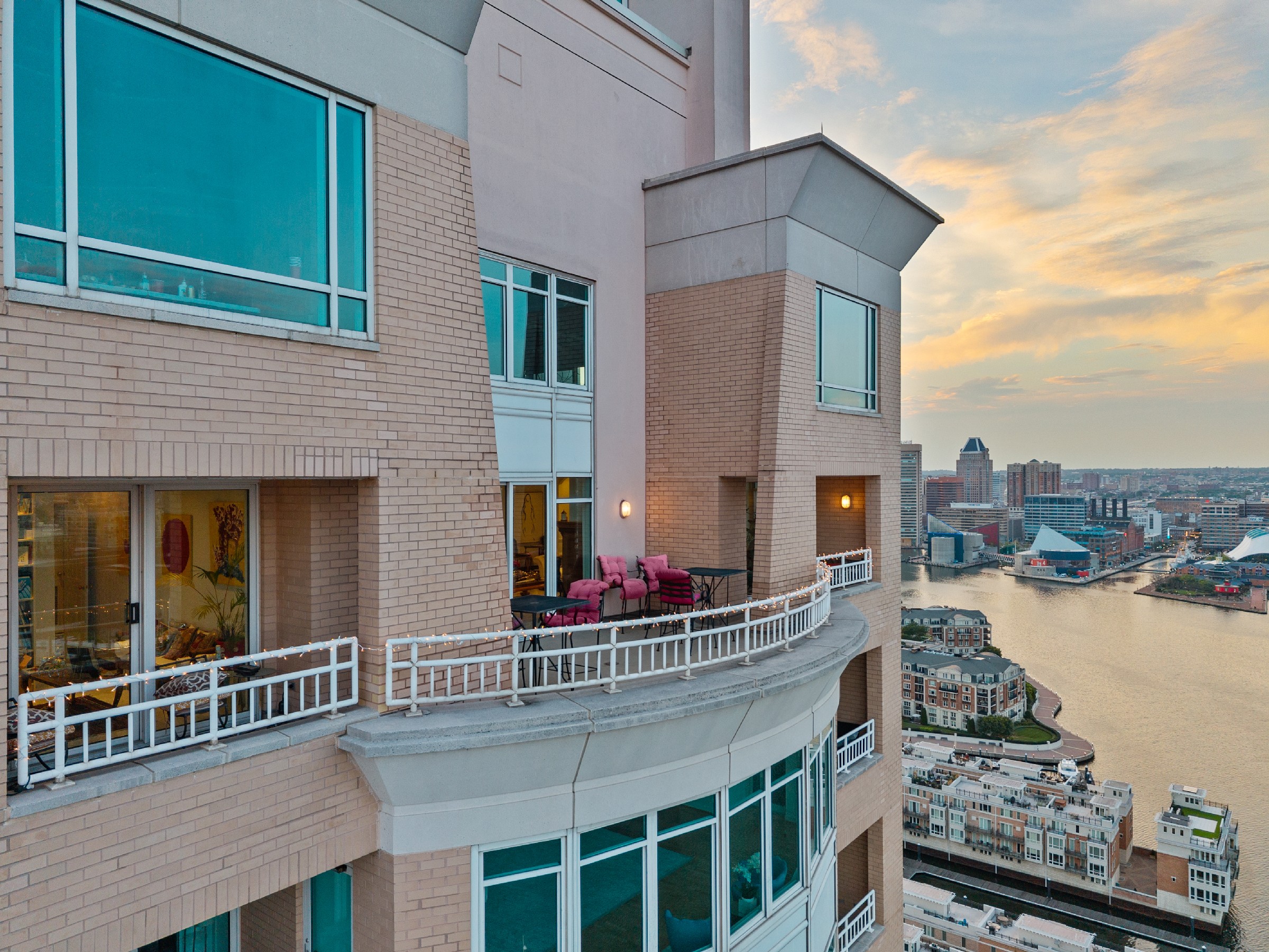  Harborview - 物件實景
