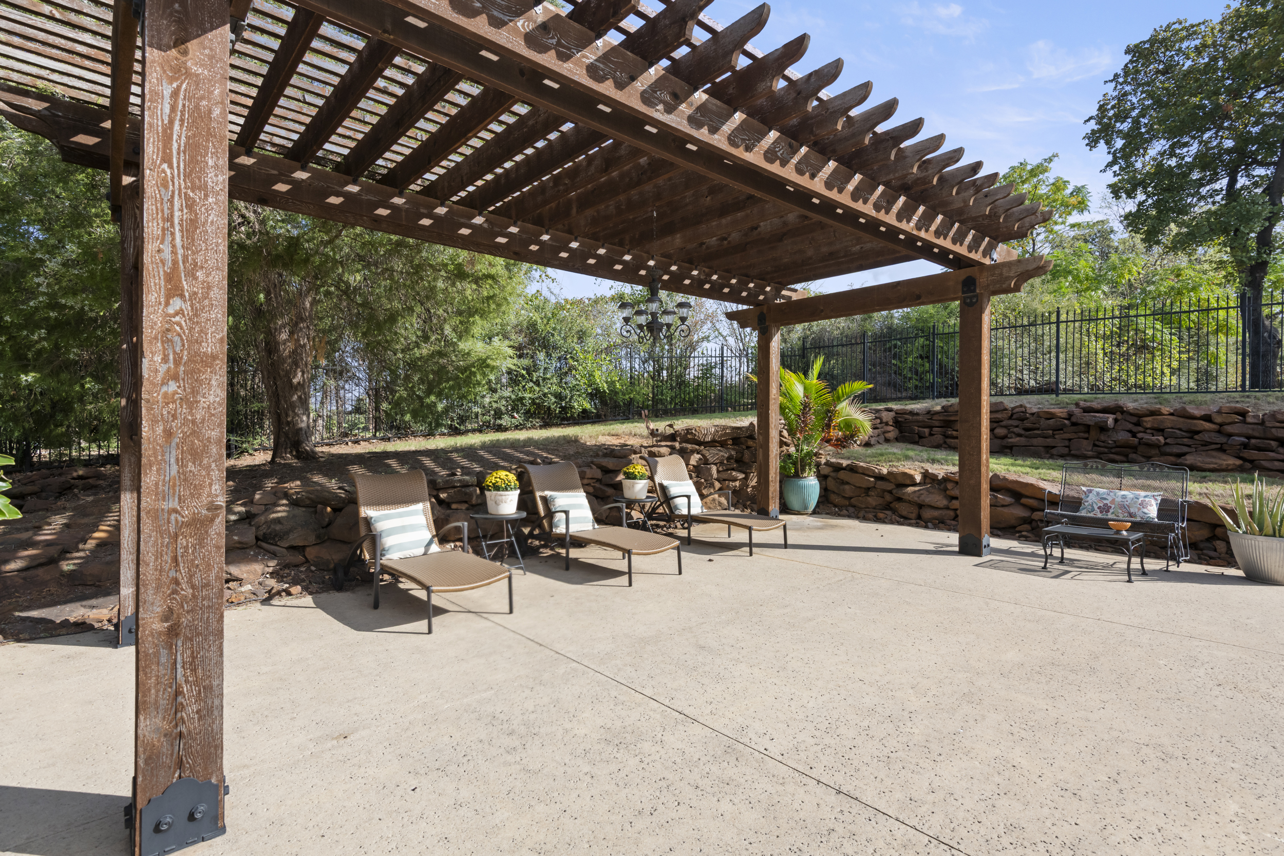  200 Regency Court, Denton, TX, 76210 - 物件實景