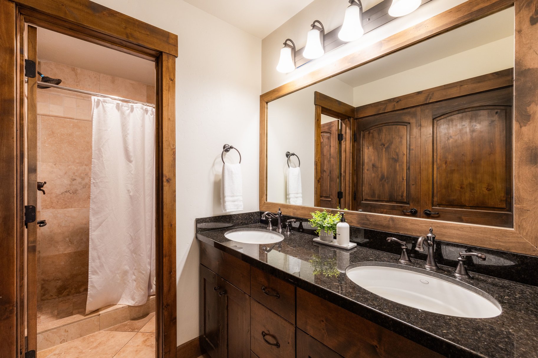  Adorable 4 bedroom Townhome-Steps from the new Canyons Village Skyway Lift - 物件實景